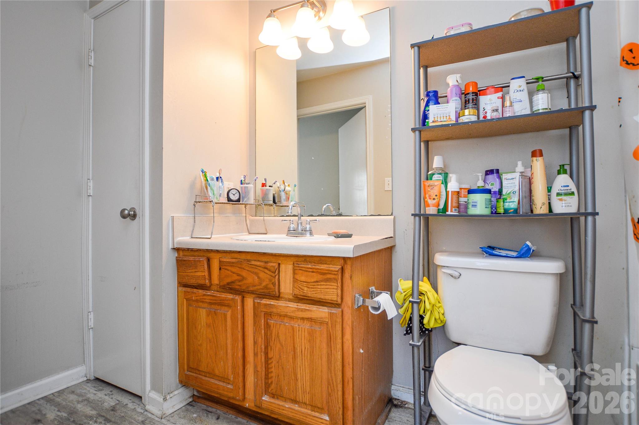 main property photo 22