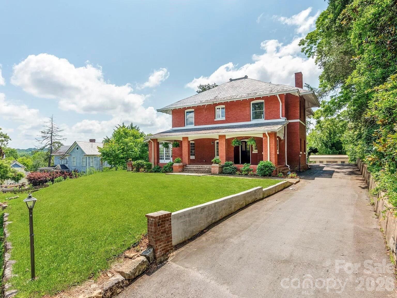 main property photo 36