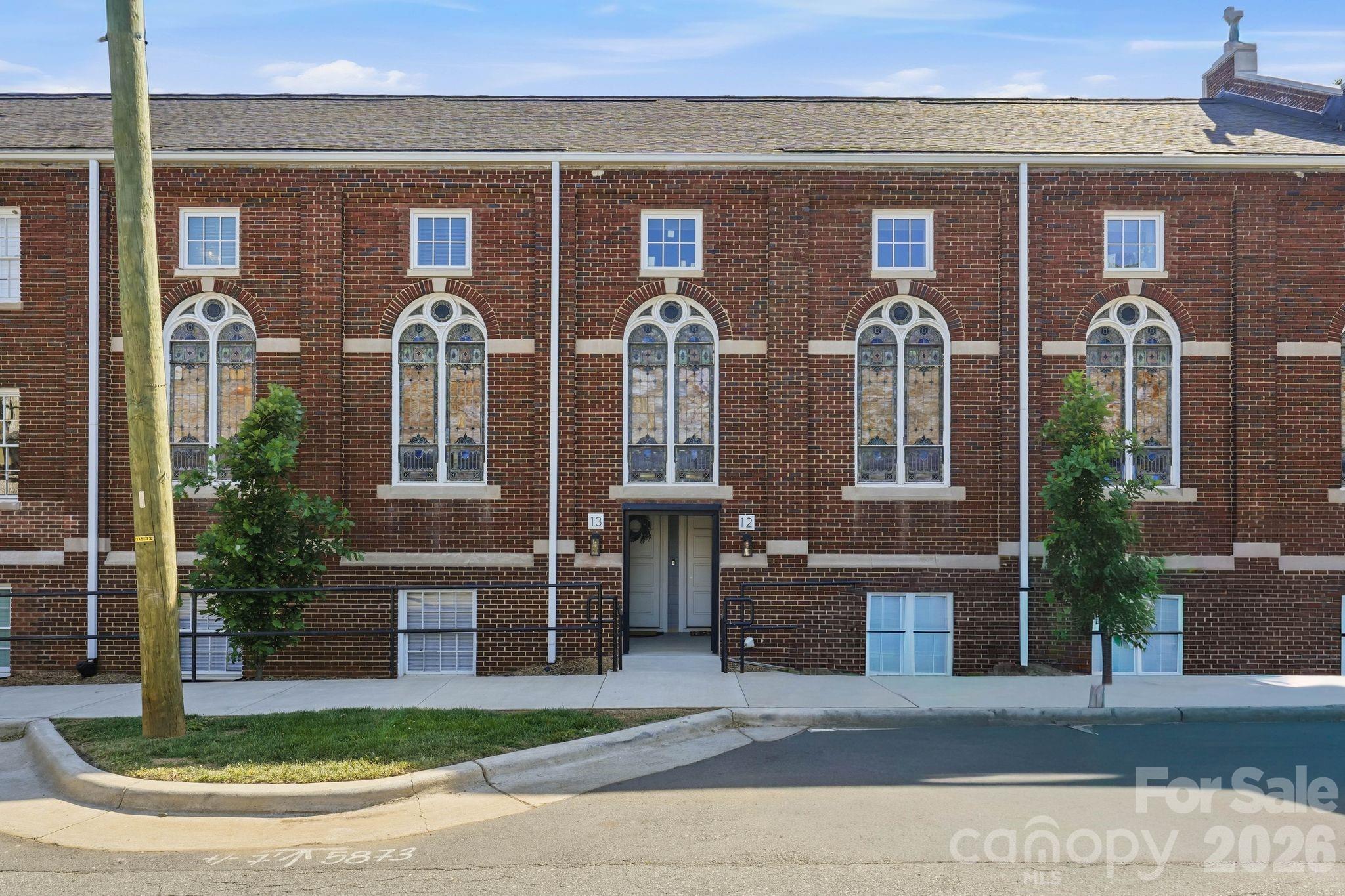 main property photo 26