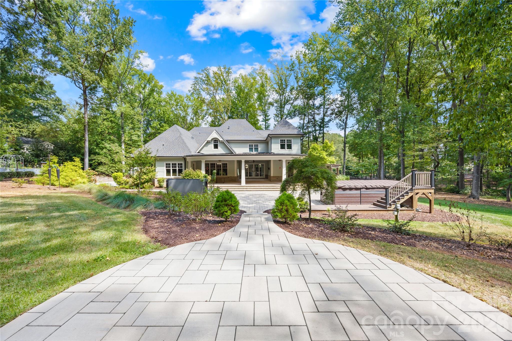 main property photo 39