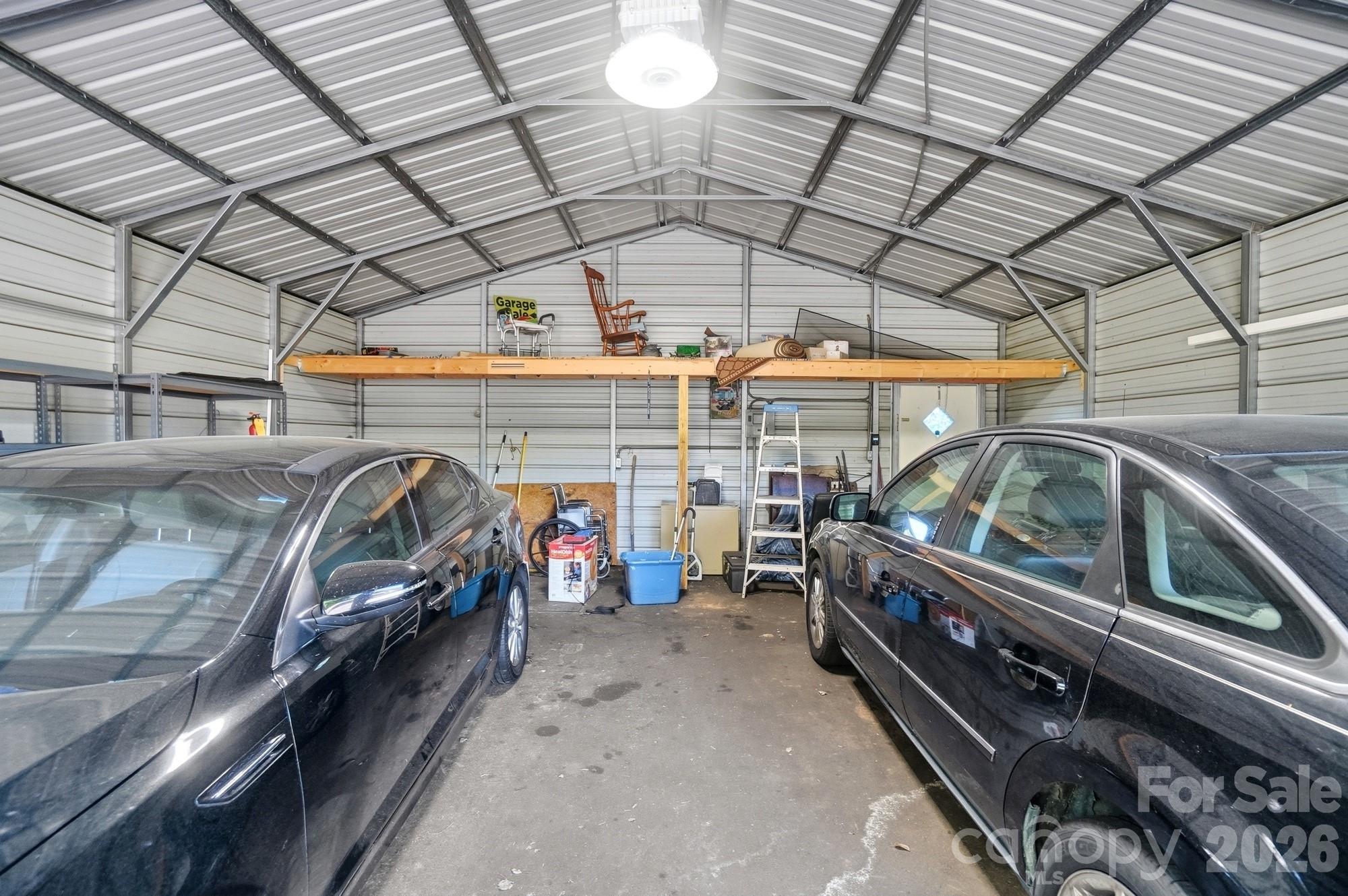 main property photo 39