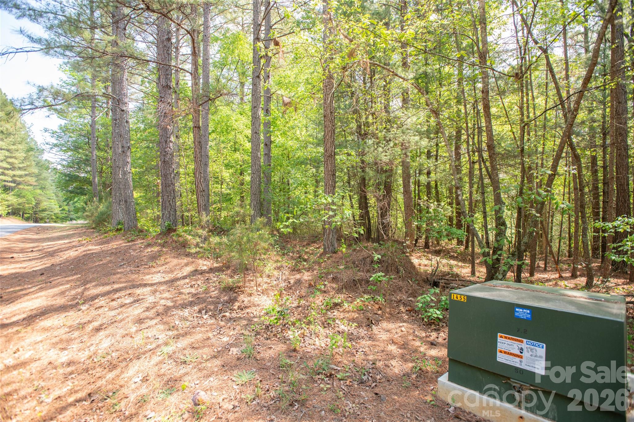 main property photo 9
