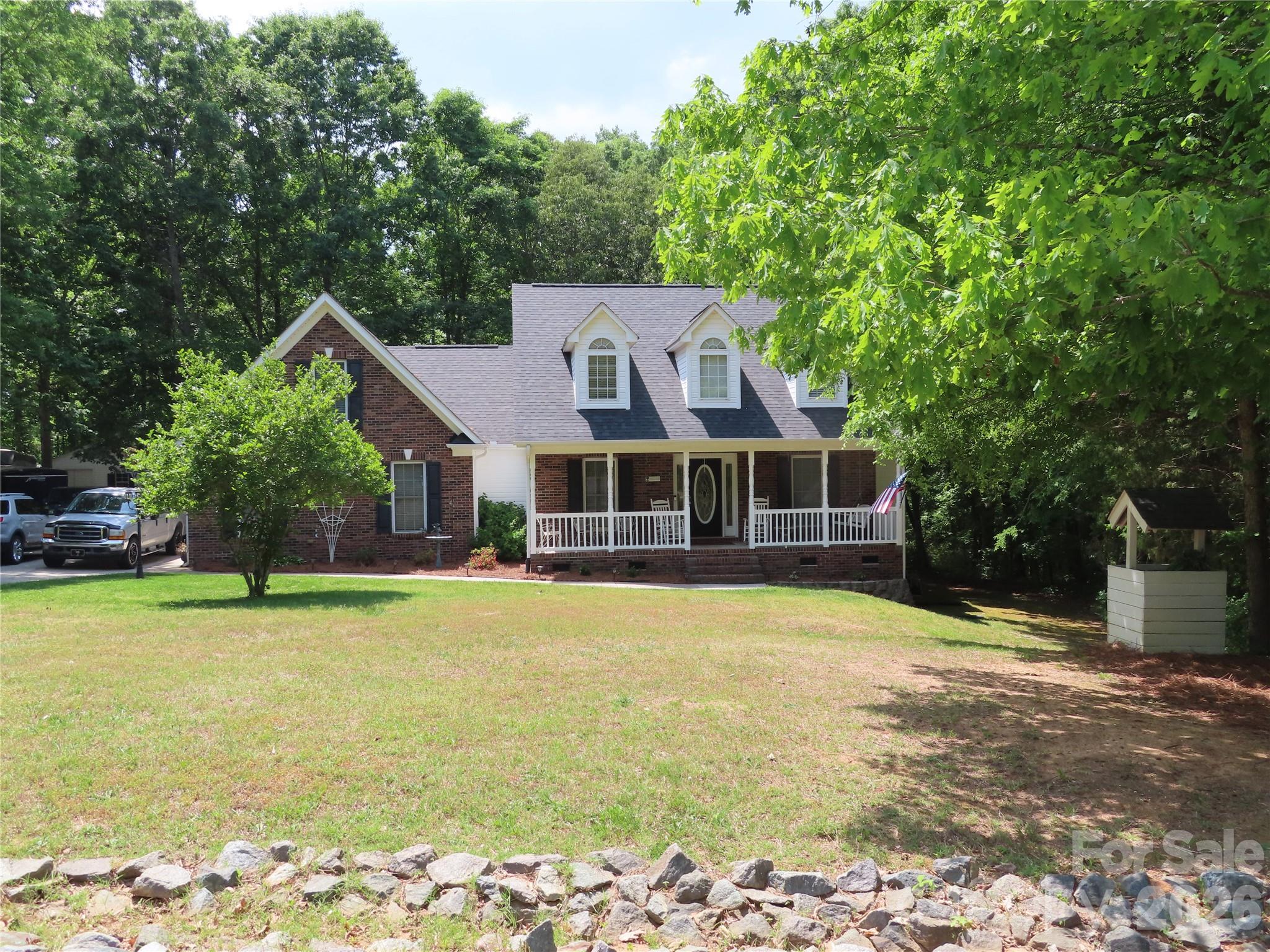 main property photo 2