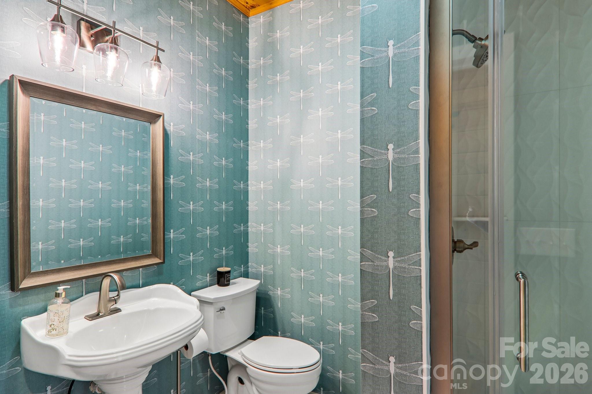 main property photo 17