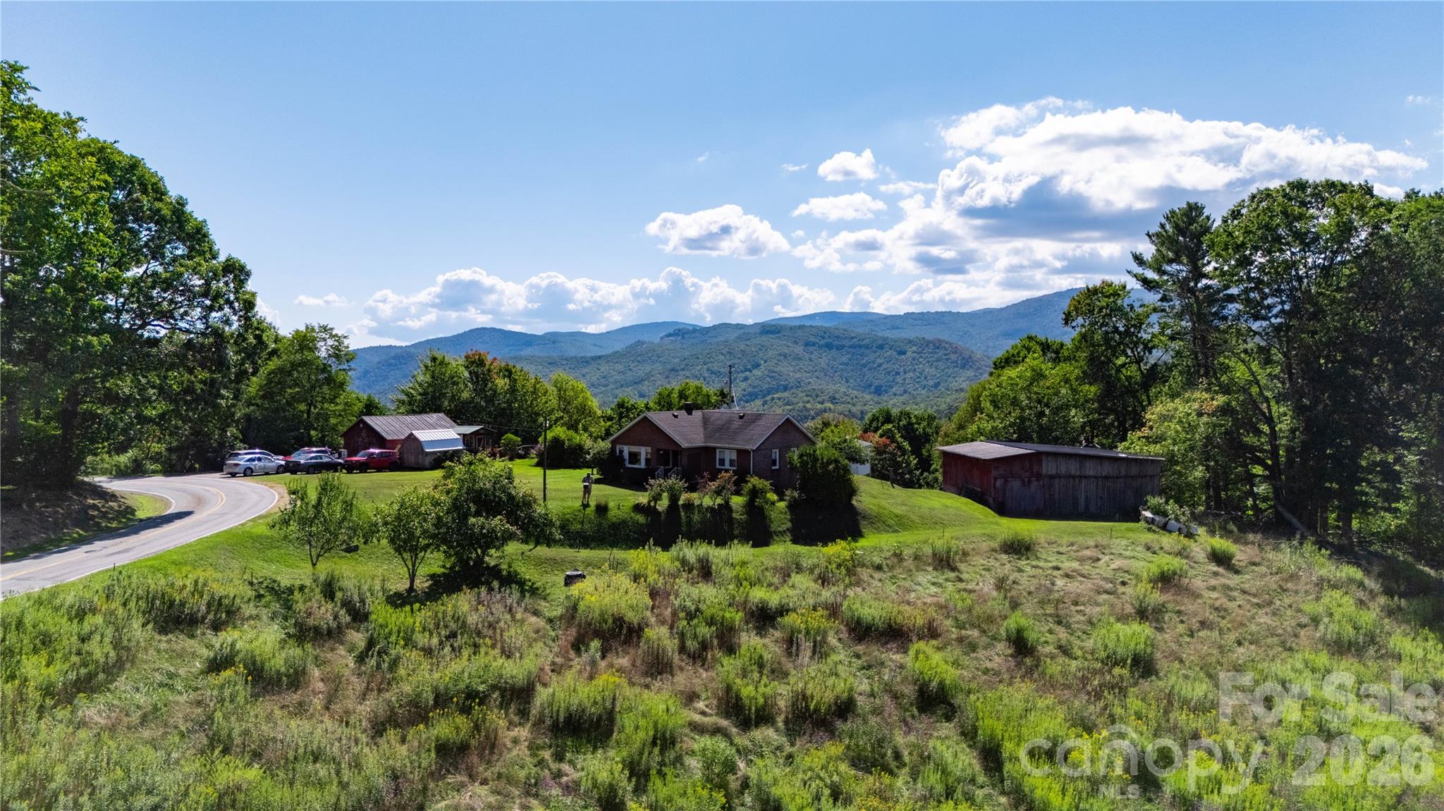 main property photo 33