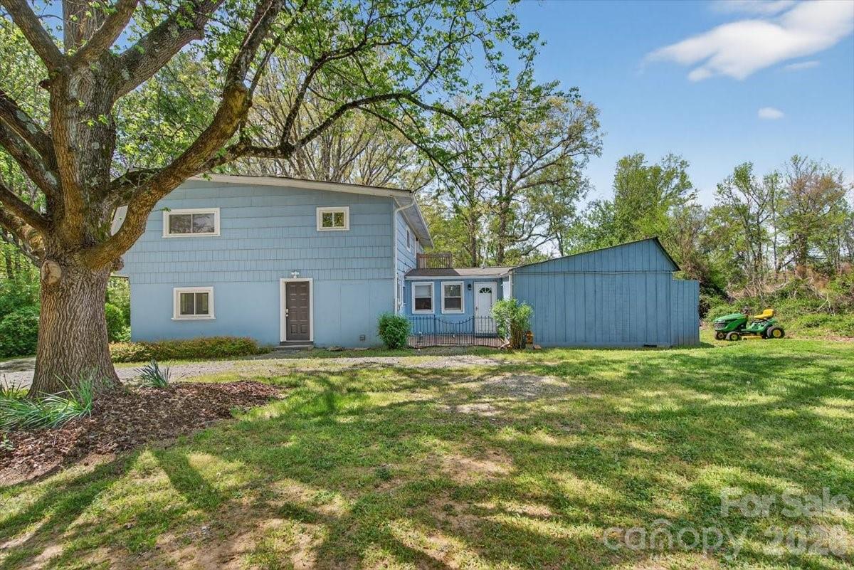 main property photo 40