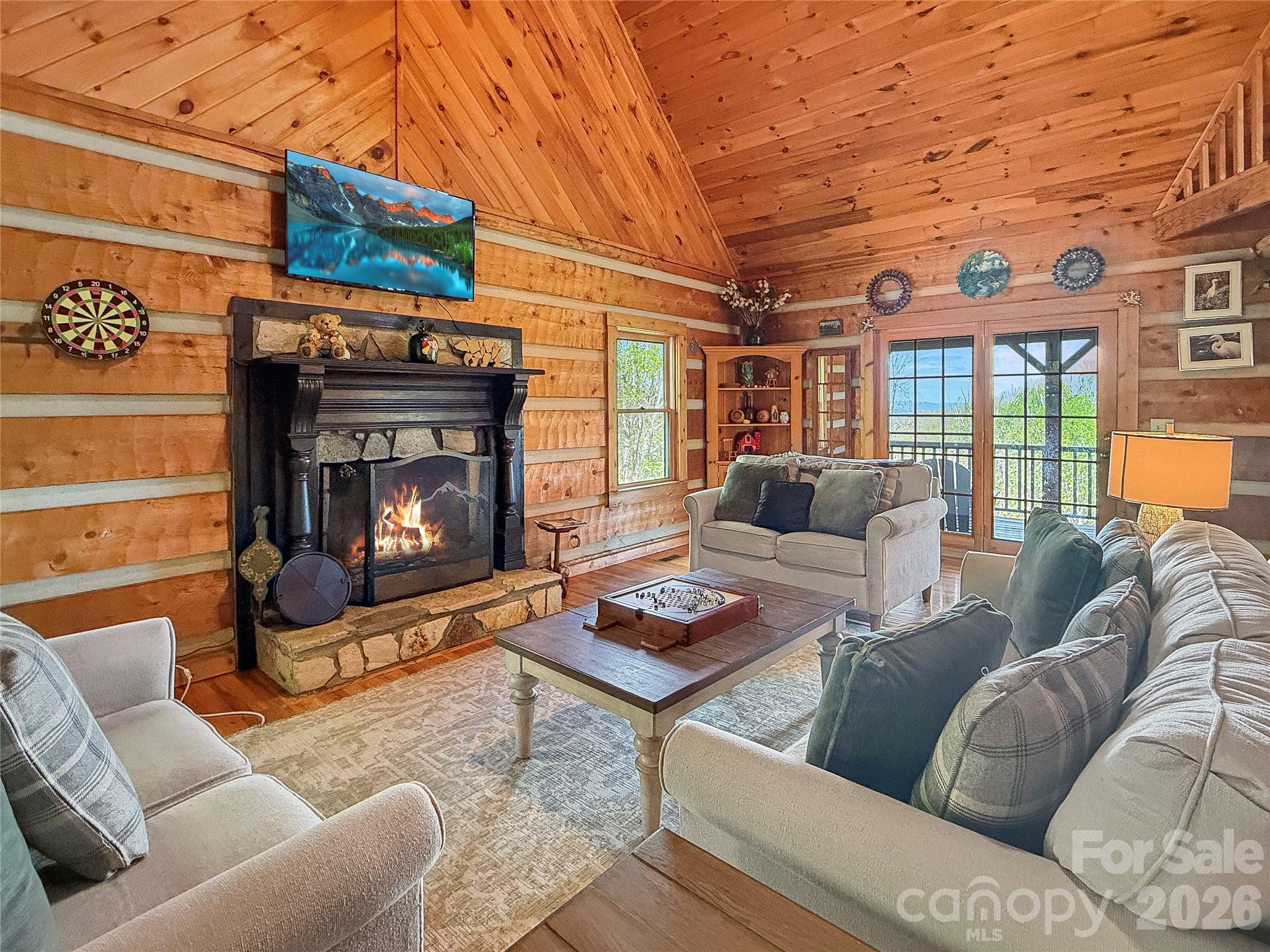 main property photo 3