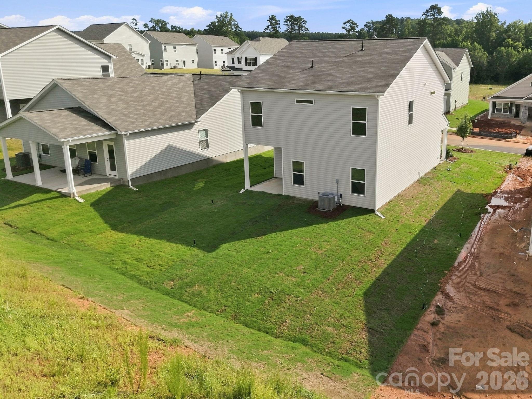 main property photo 37