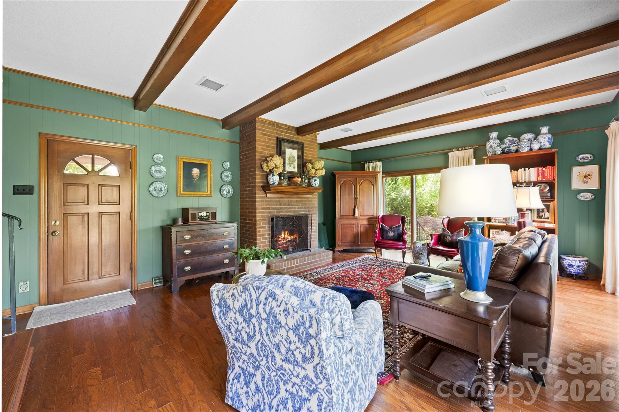 main property photo 16