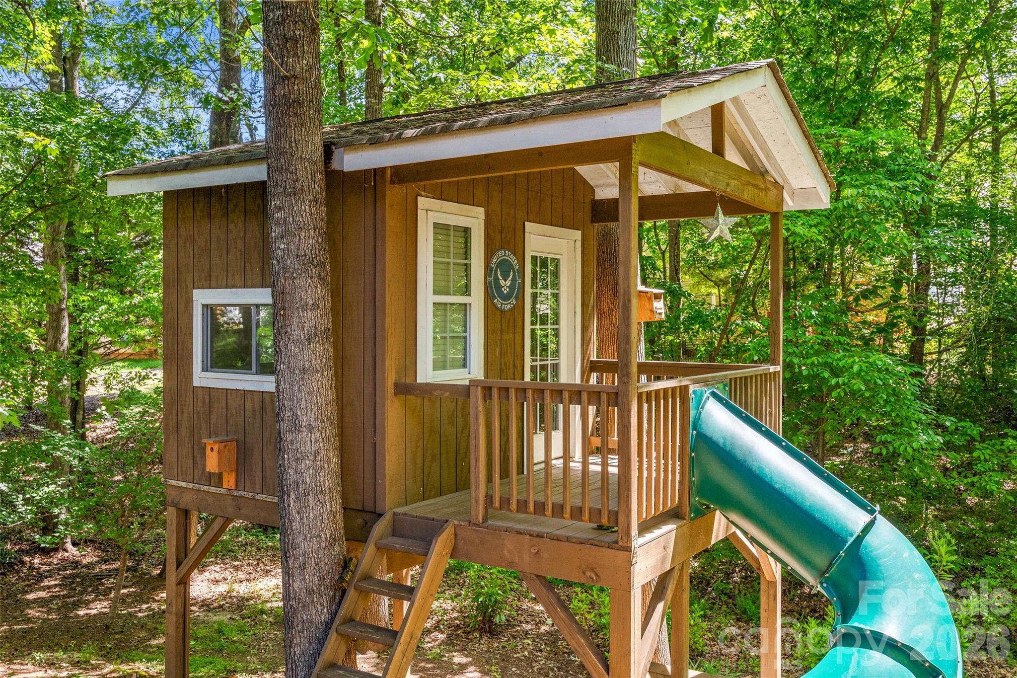 main property photo 34