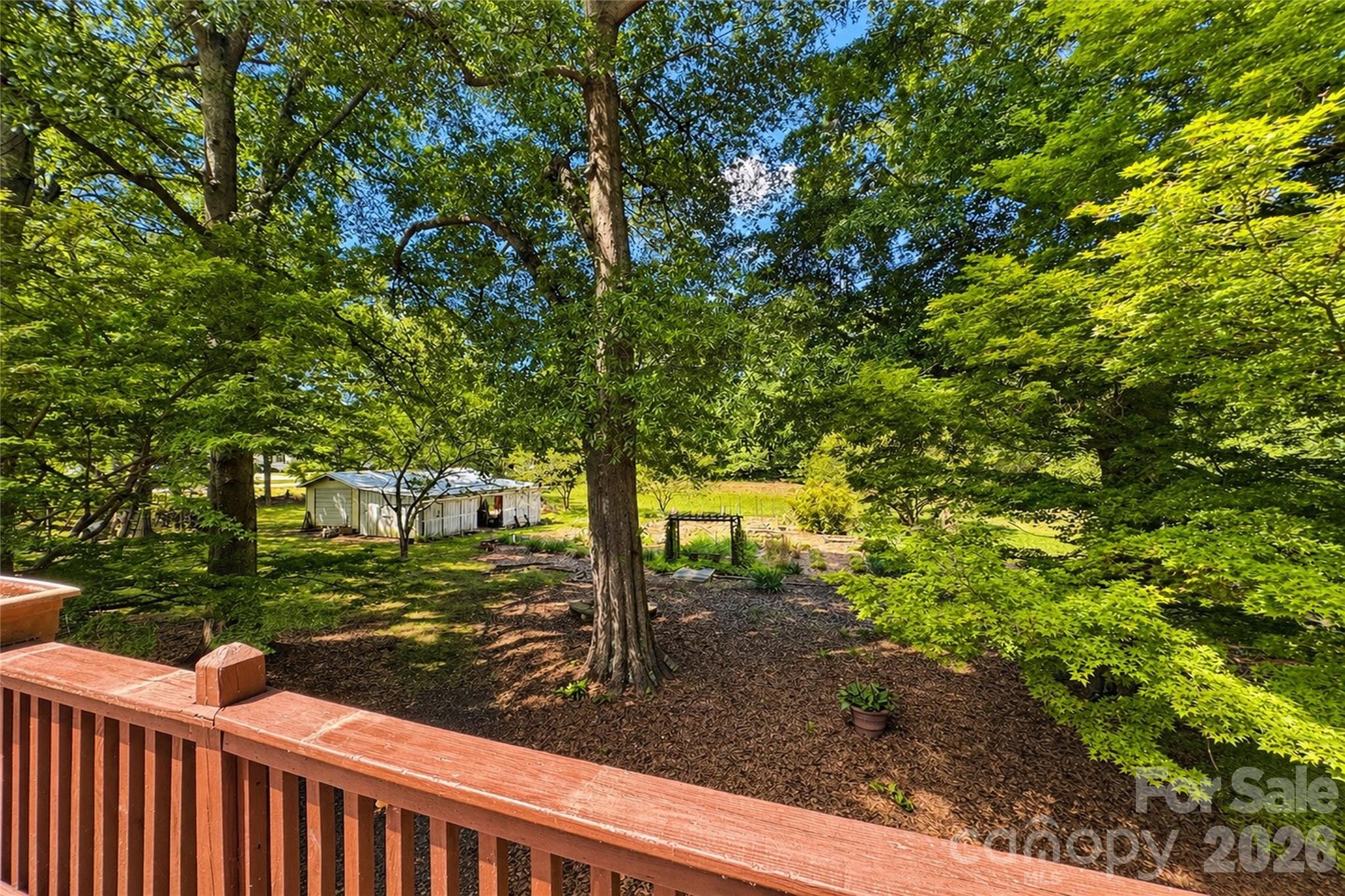 main property photo 23