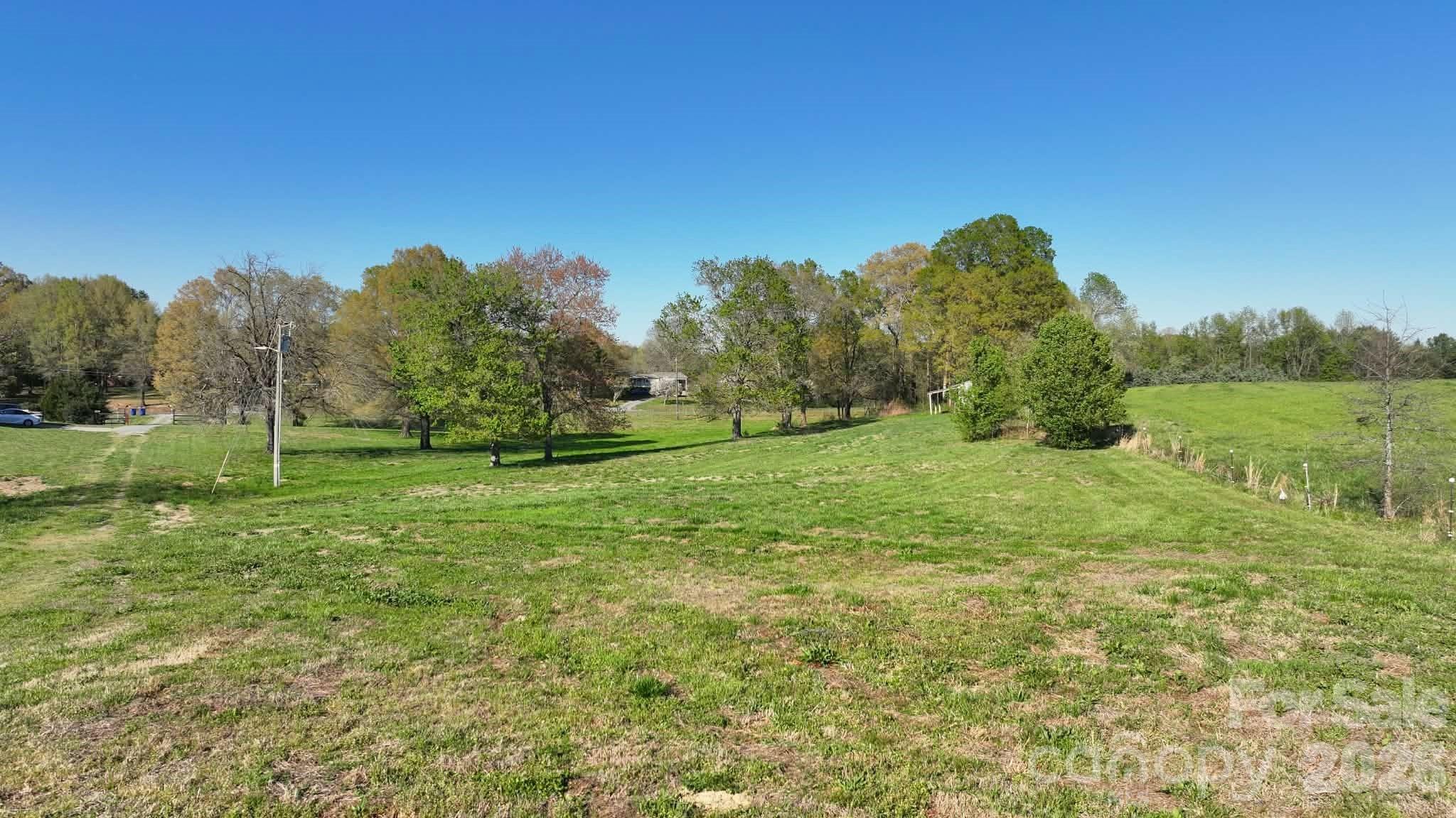 main property photo 25