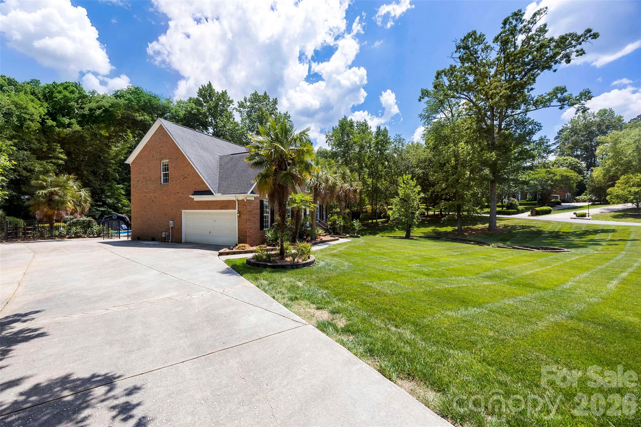 main property photo 36