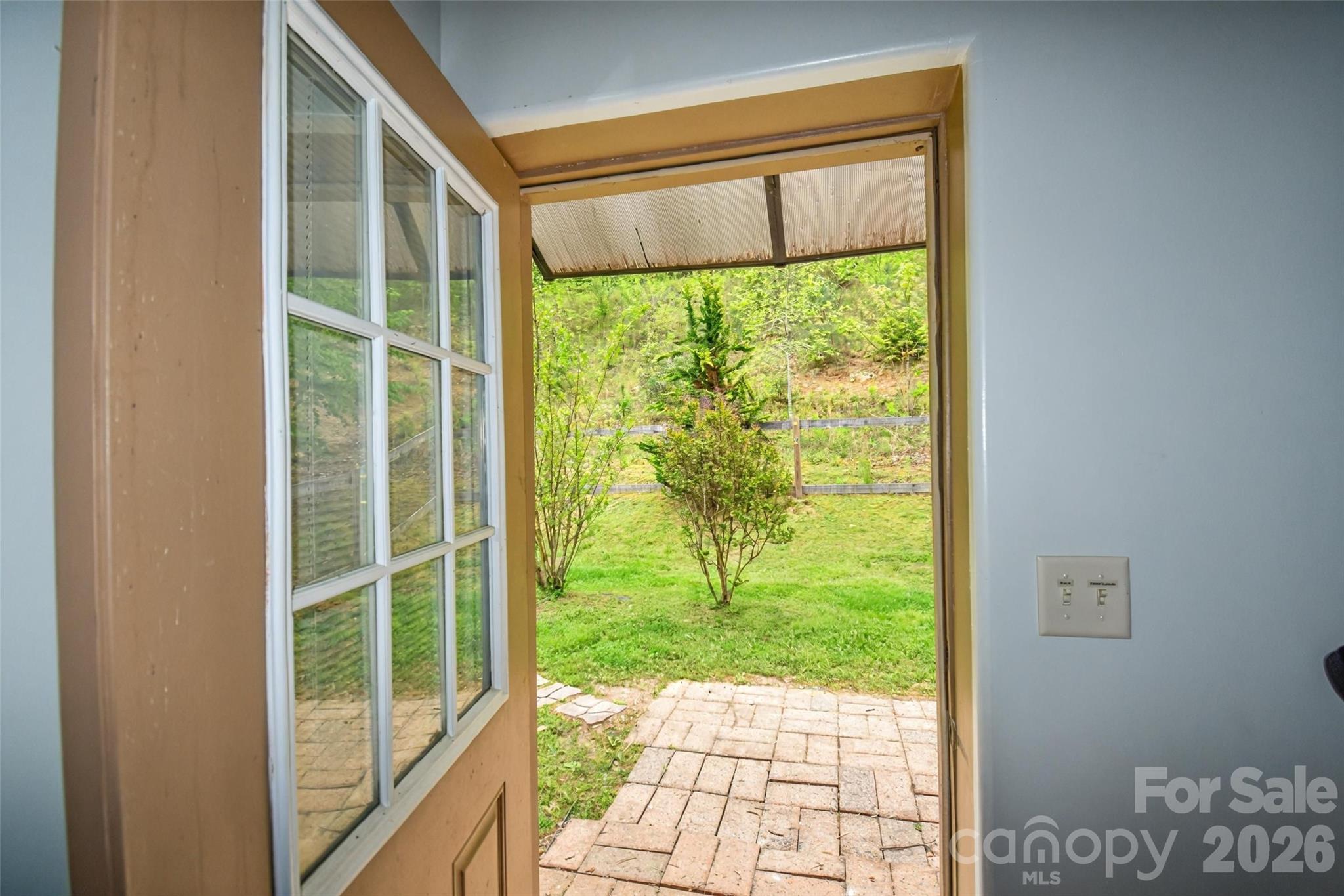 main property photo 32