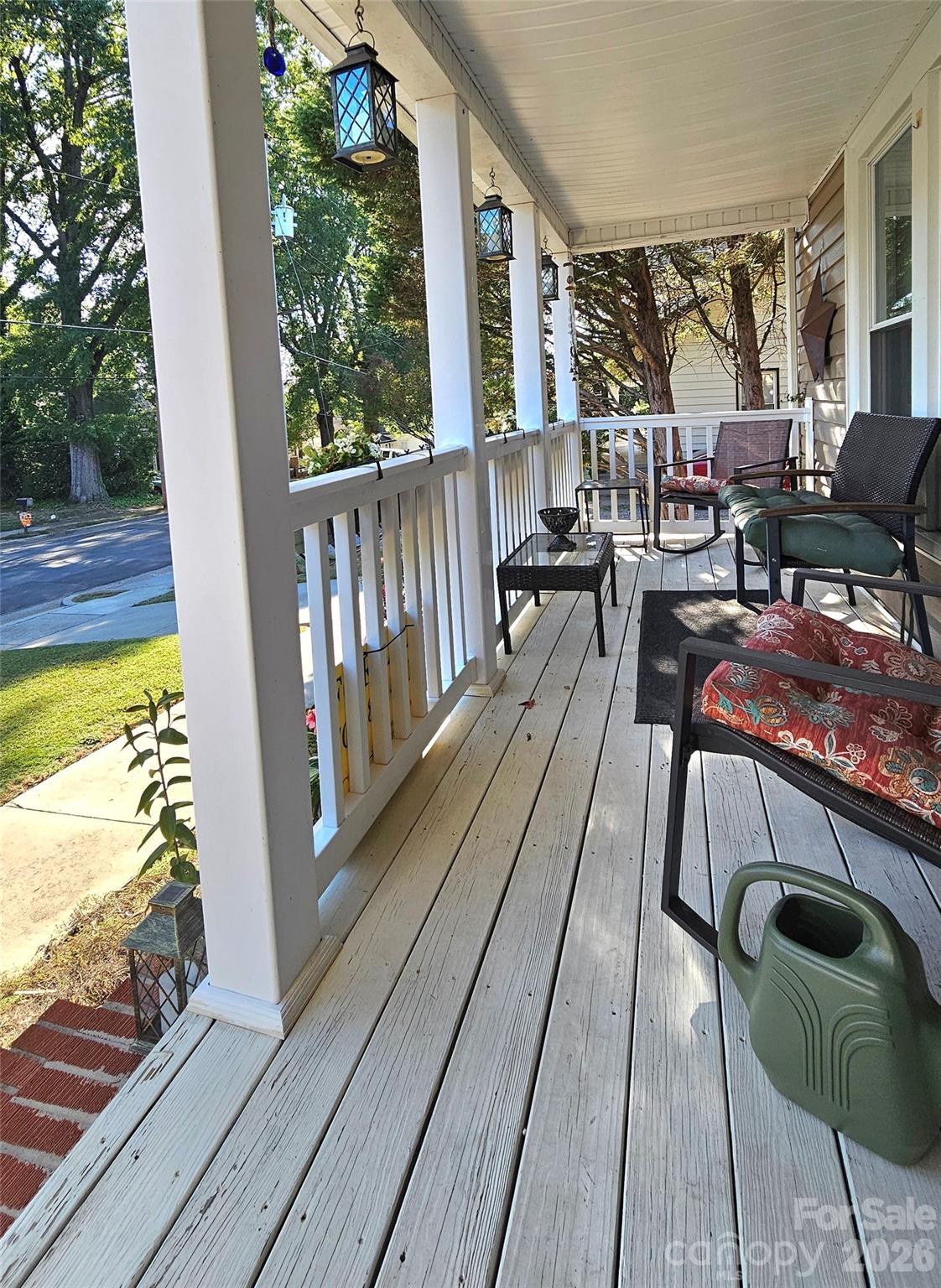 main property photo 13