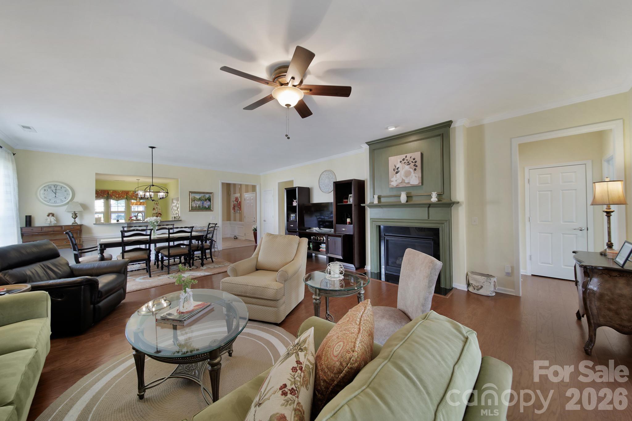 main property photo 13