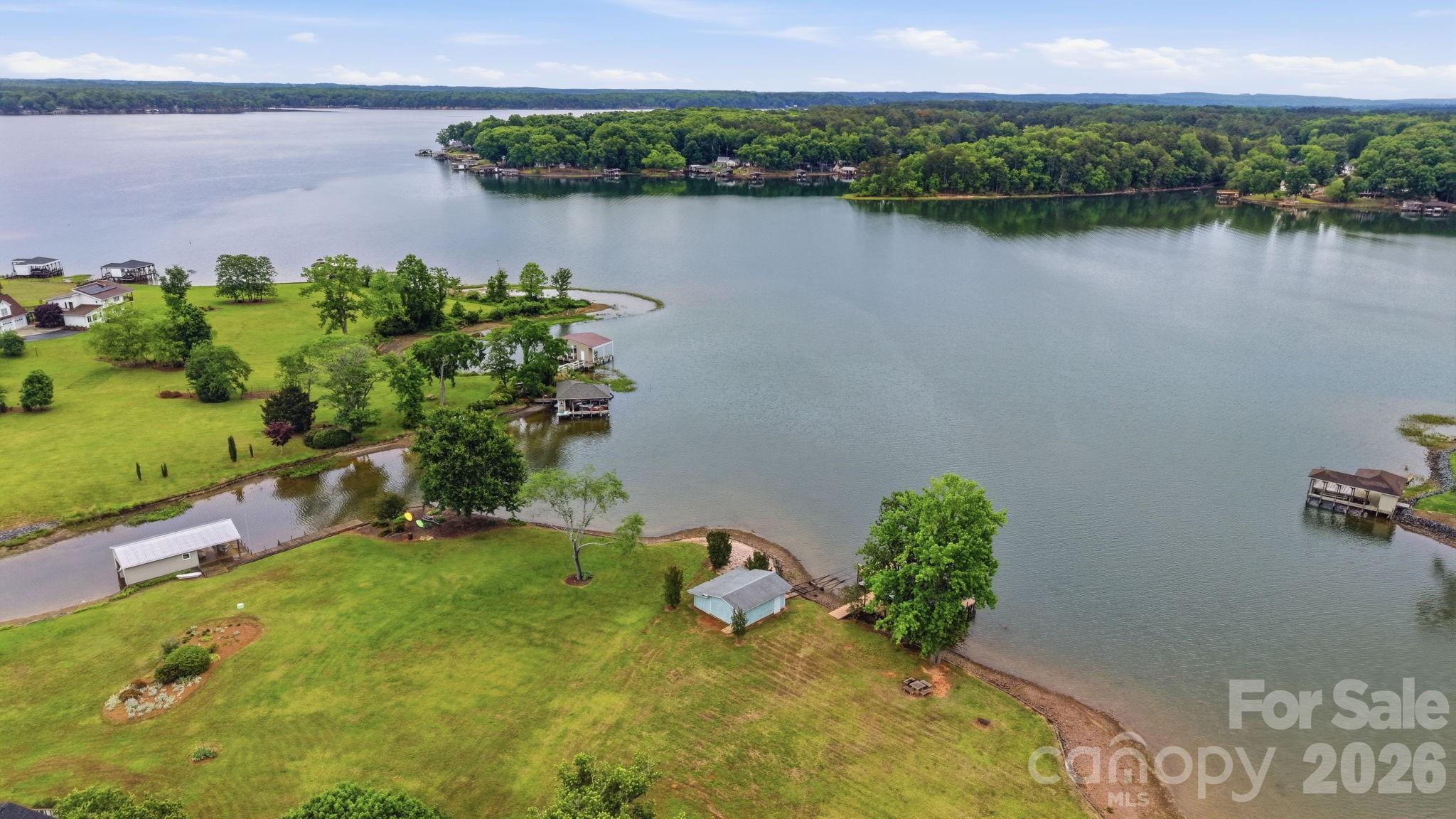 main property photo 37