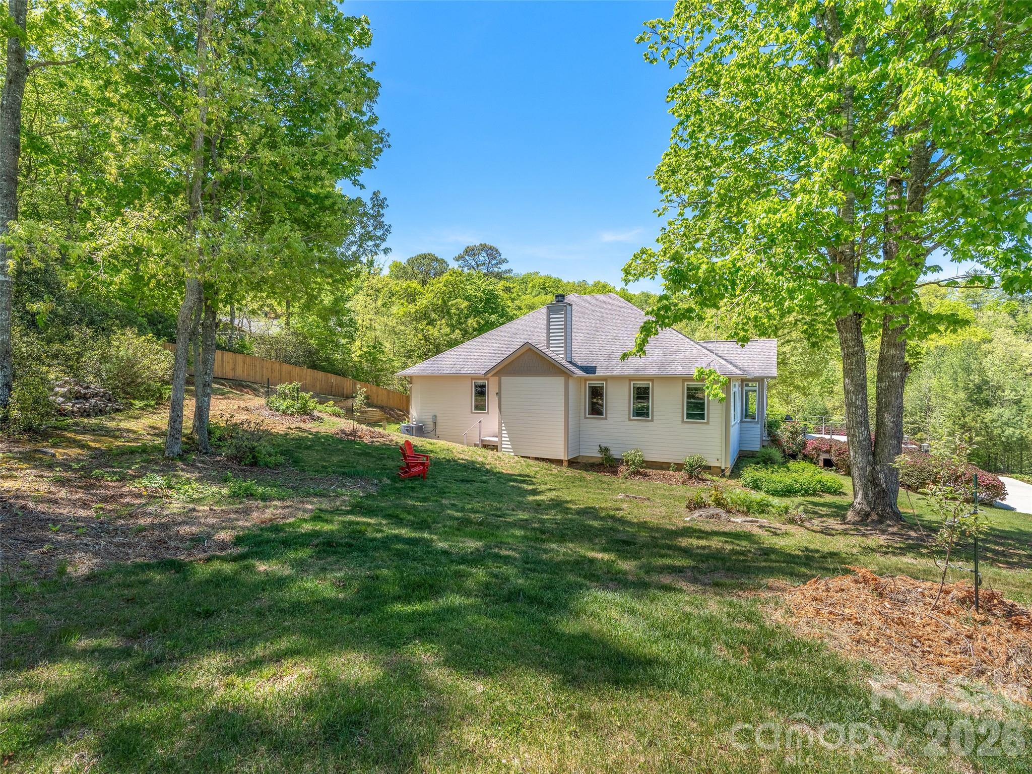 main property photo 39