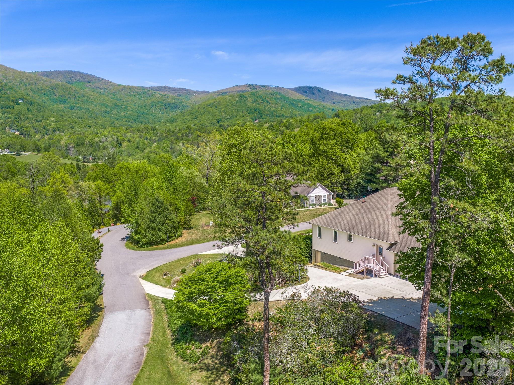 main property photo 44