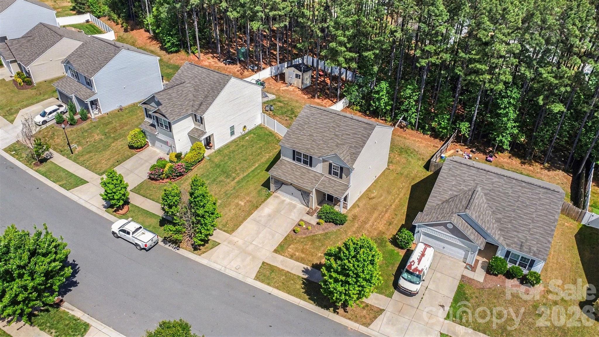 main property photo 30