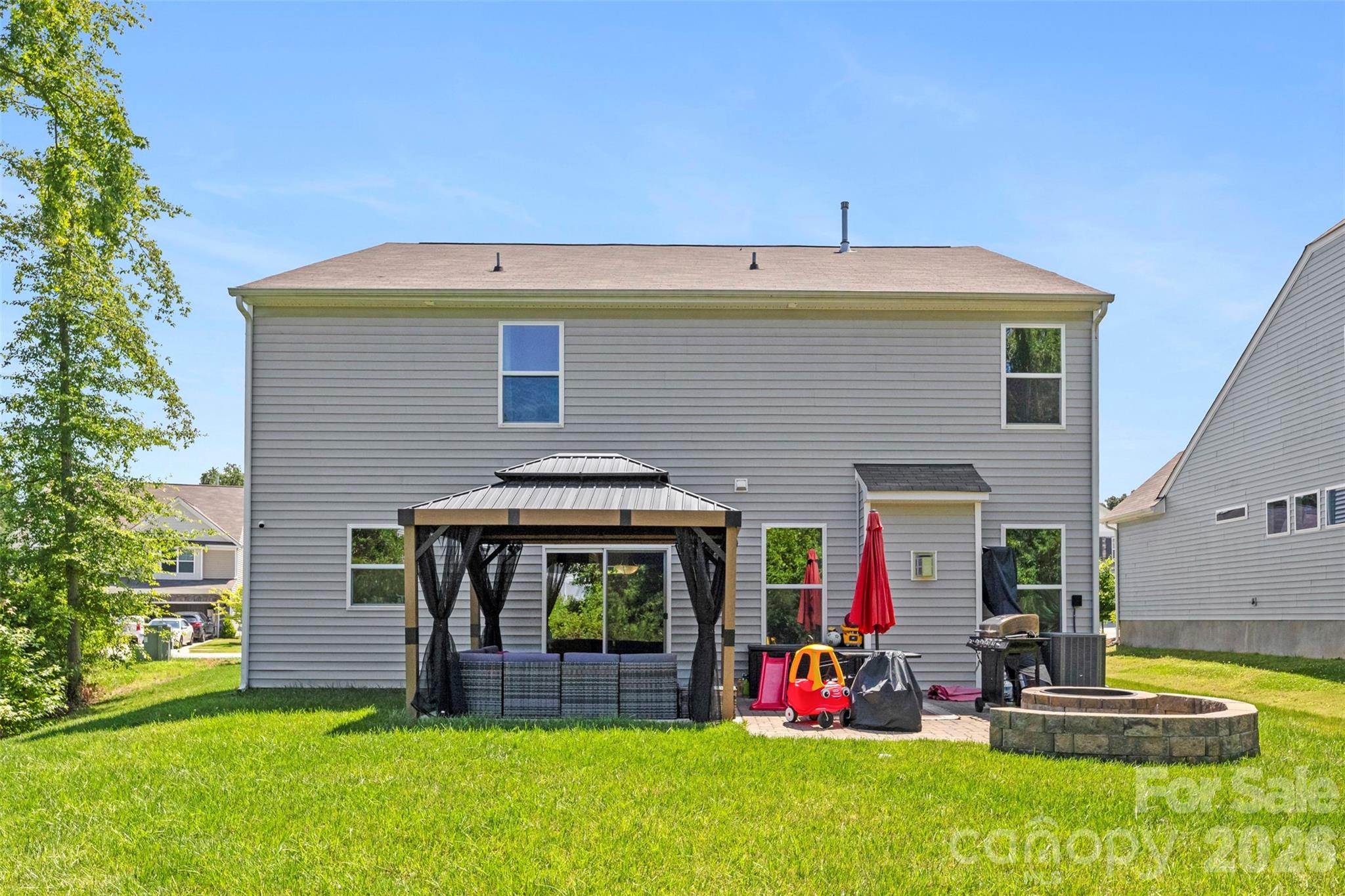 main property photo 42