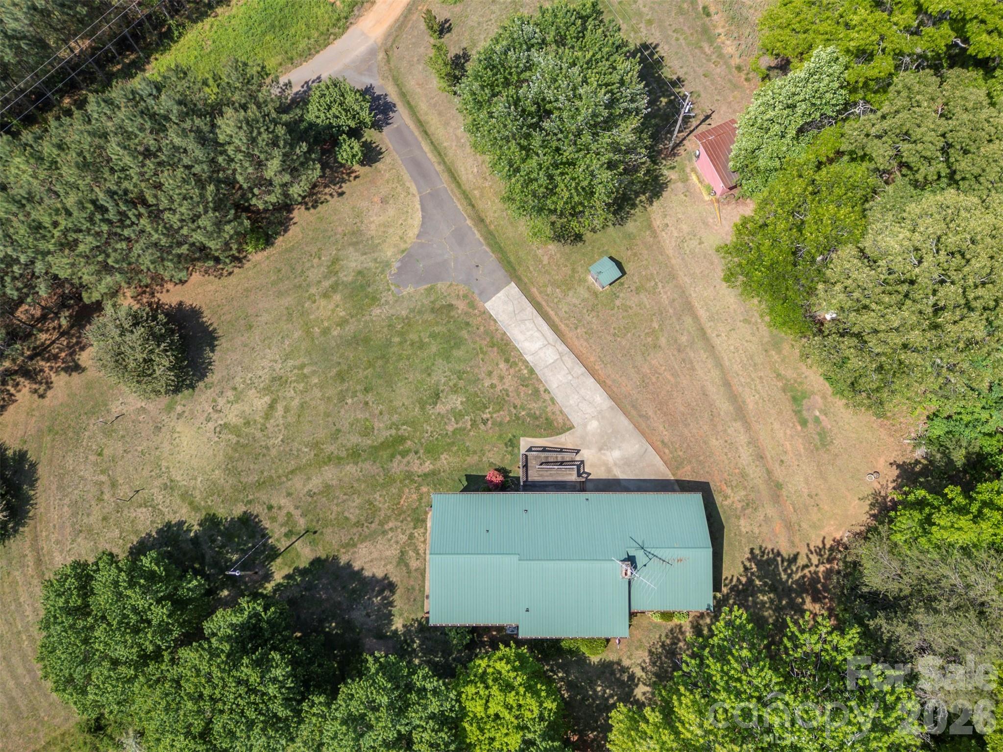 main property photo 38