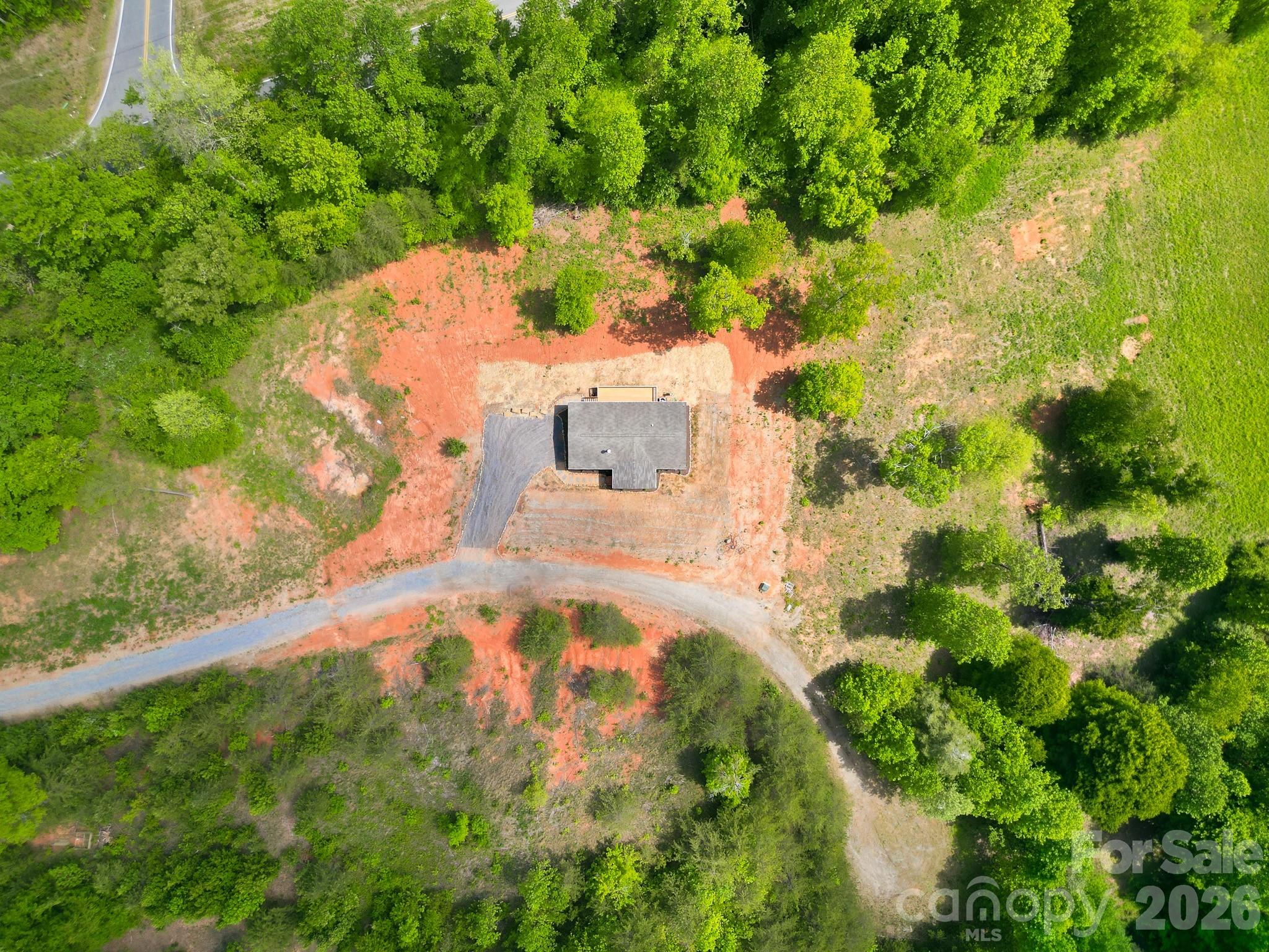 main property photo 10