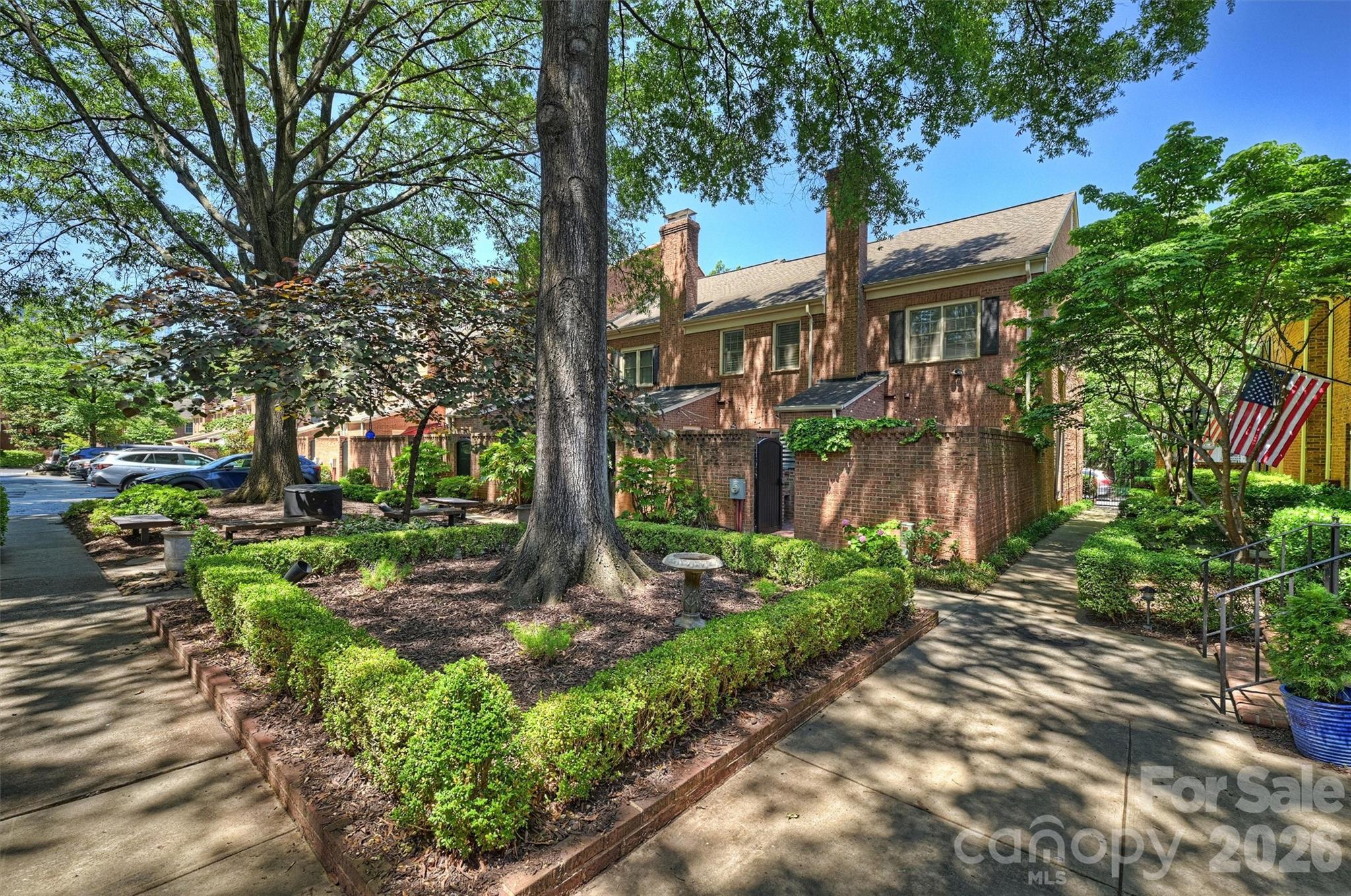 main property photo 39