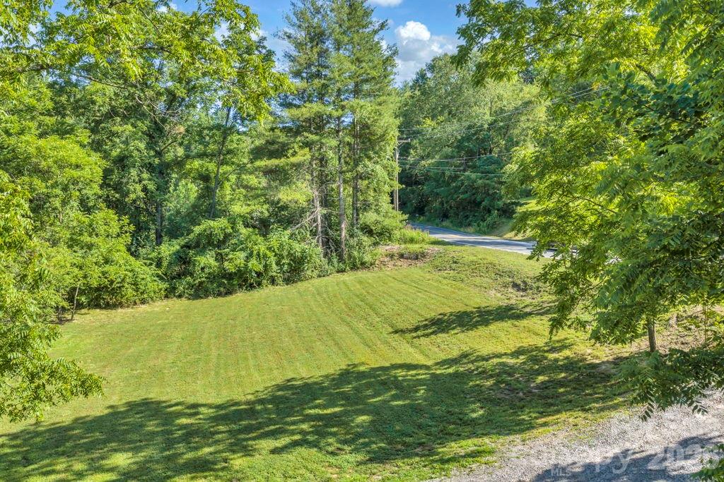 main property photo 40