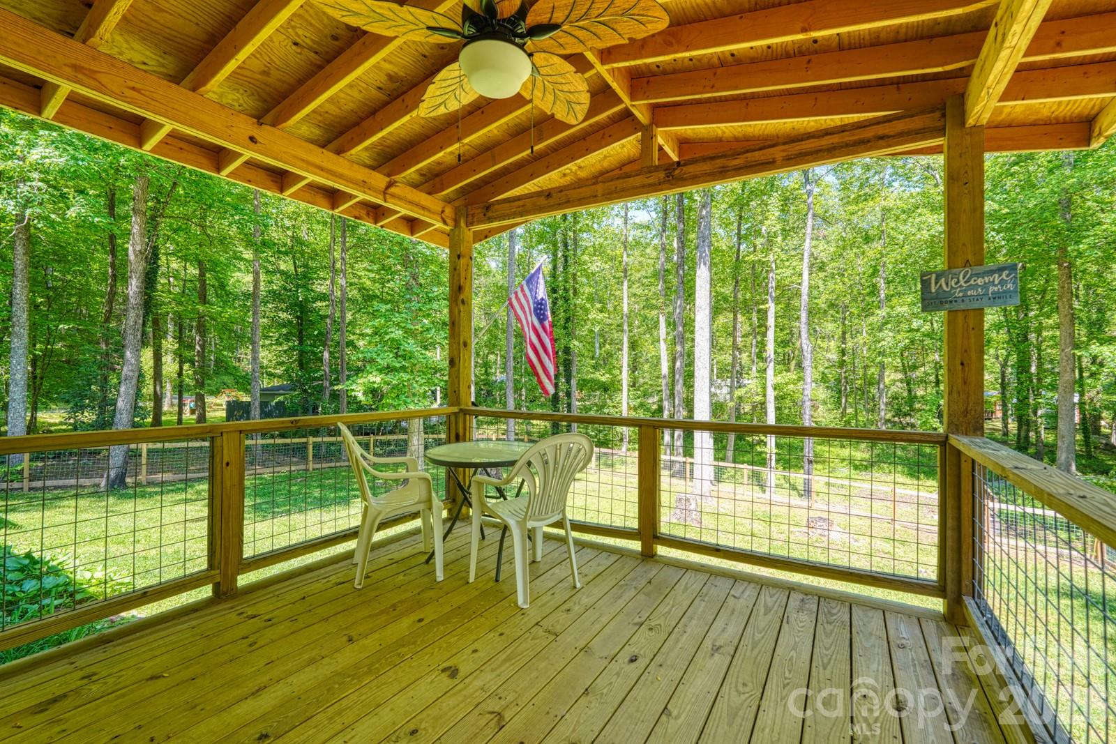 main property photo 32