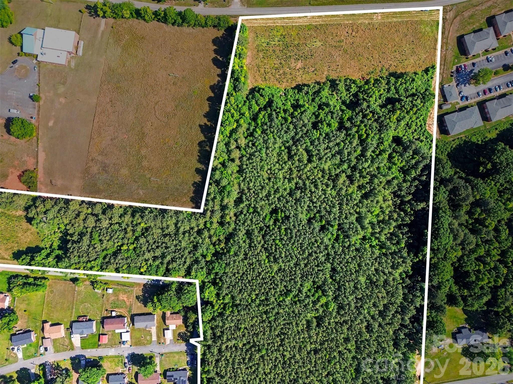main property photo 25