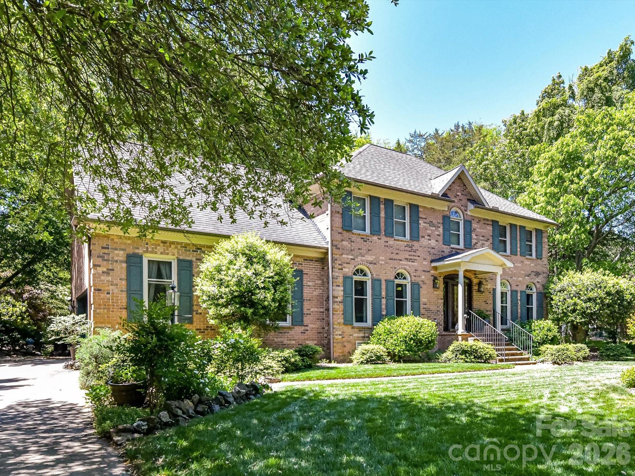 main property photo 27