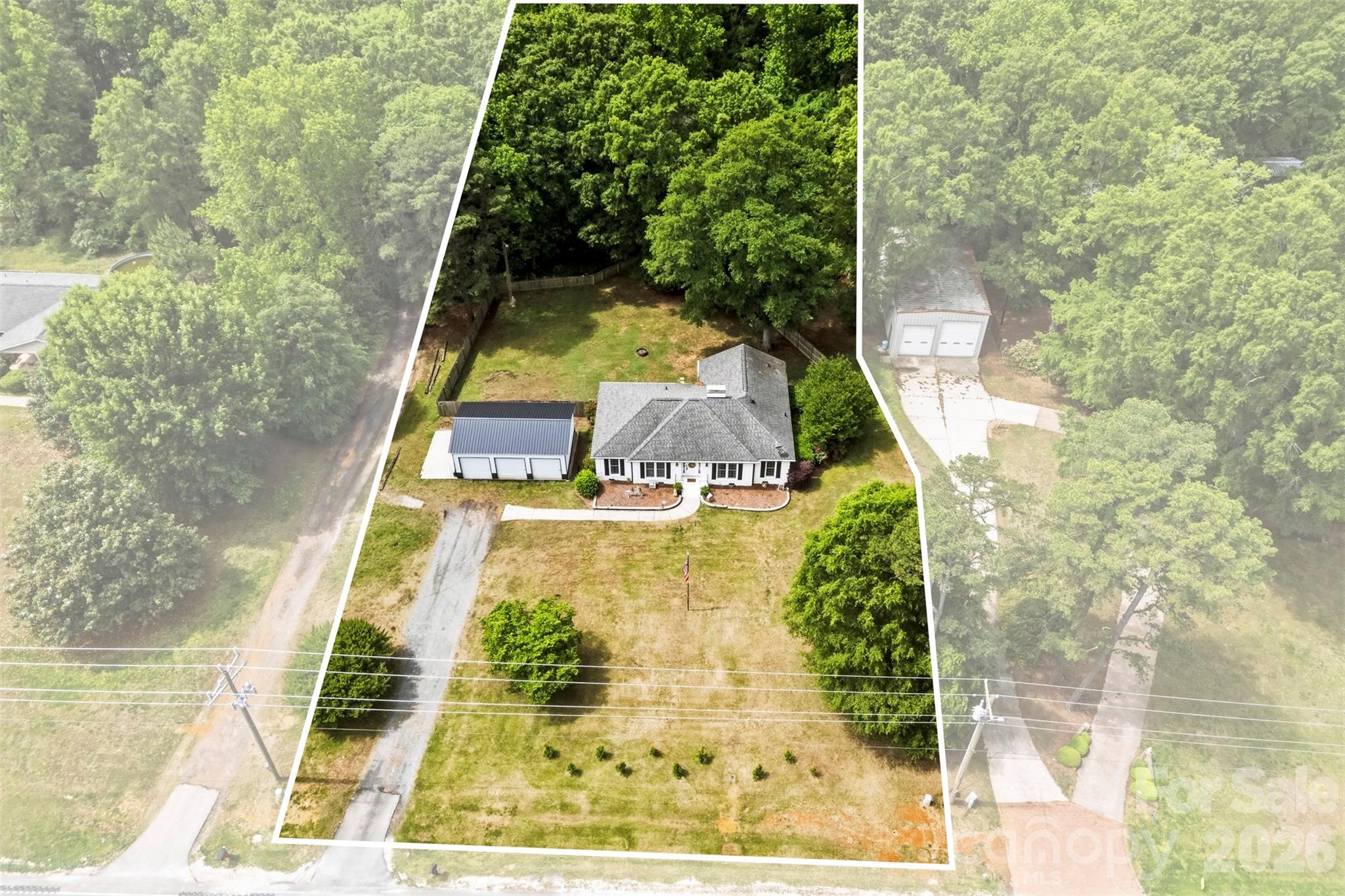 main property photo 30