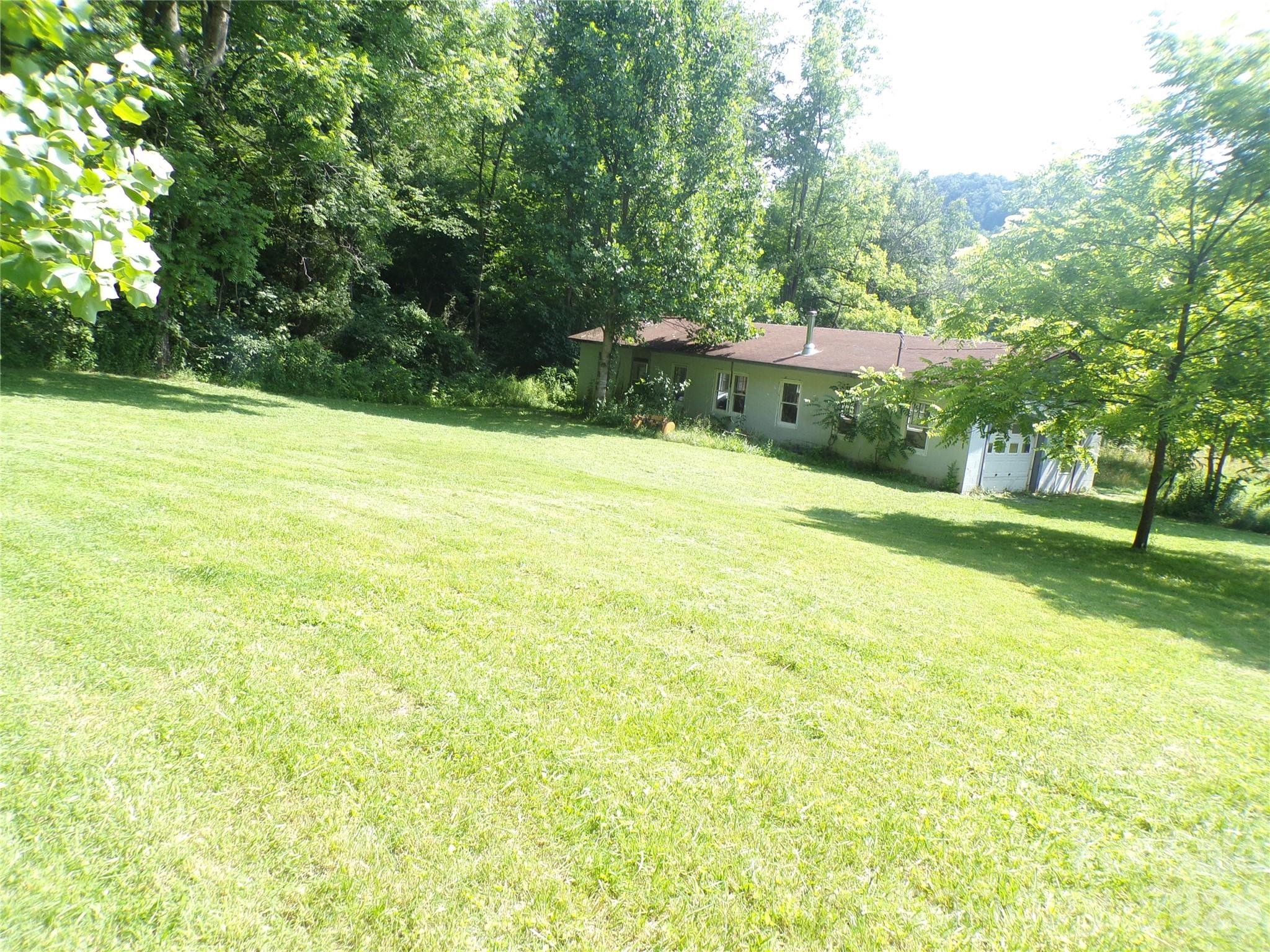 main property photo 7