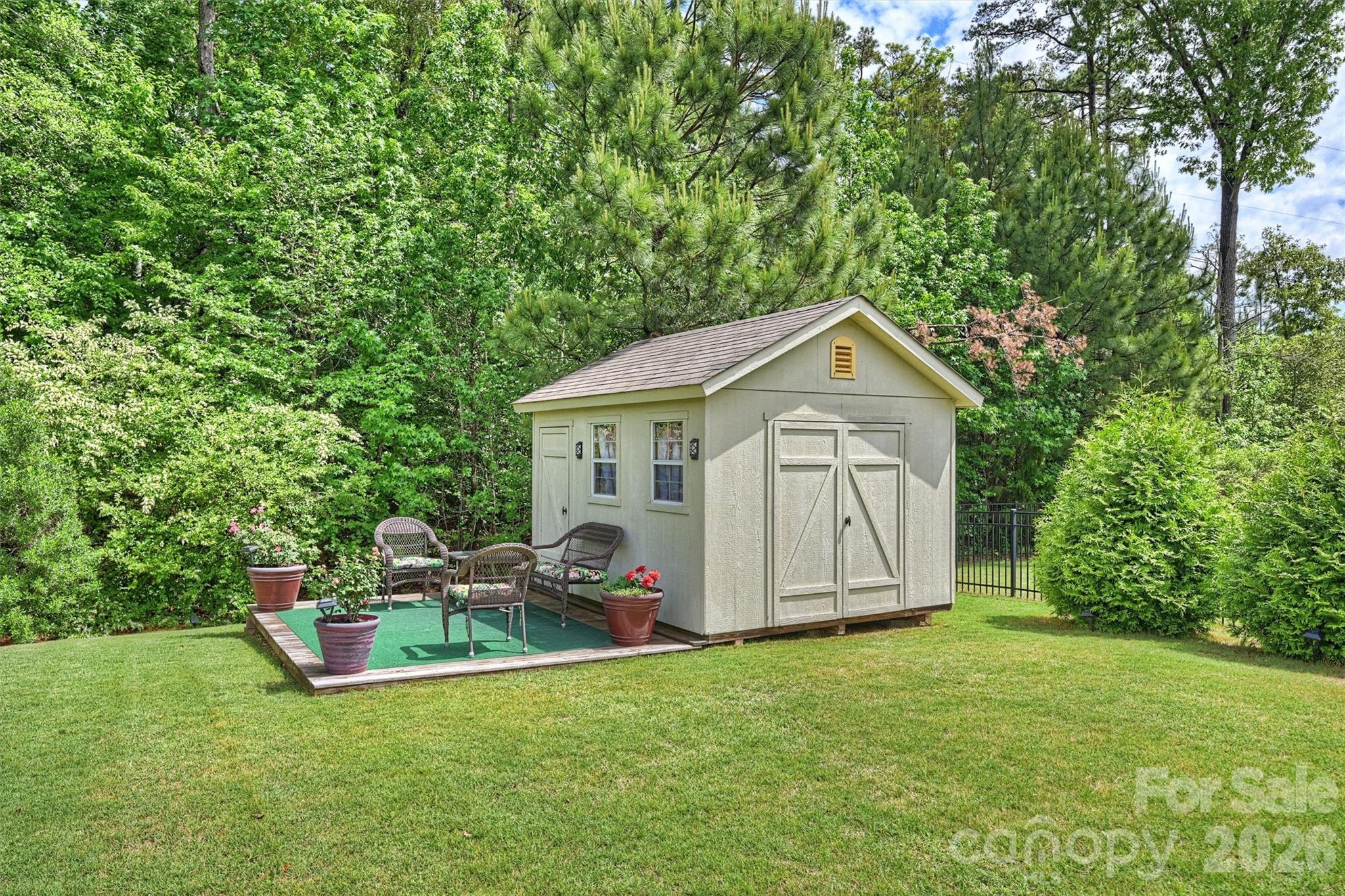 main property photo 43