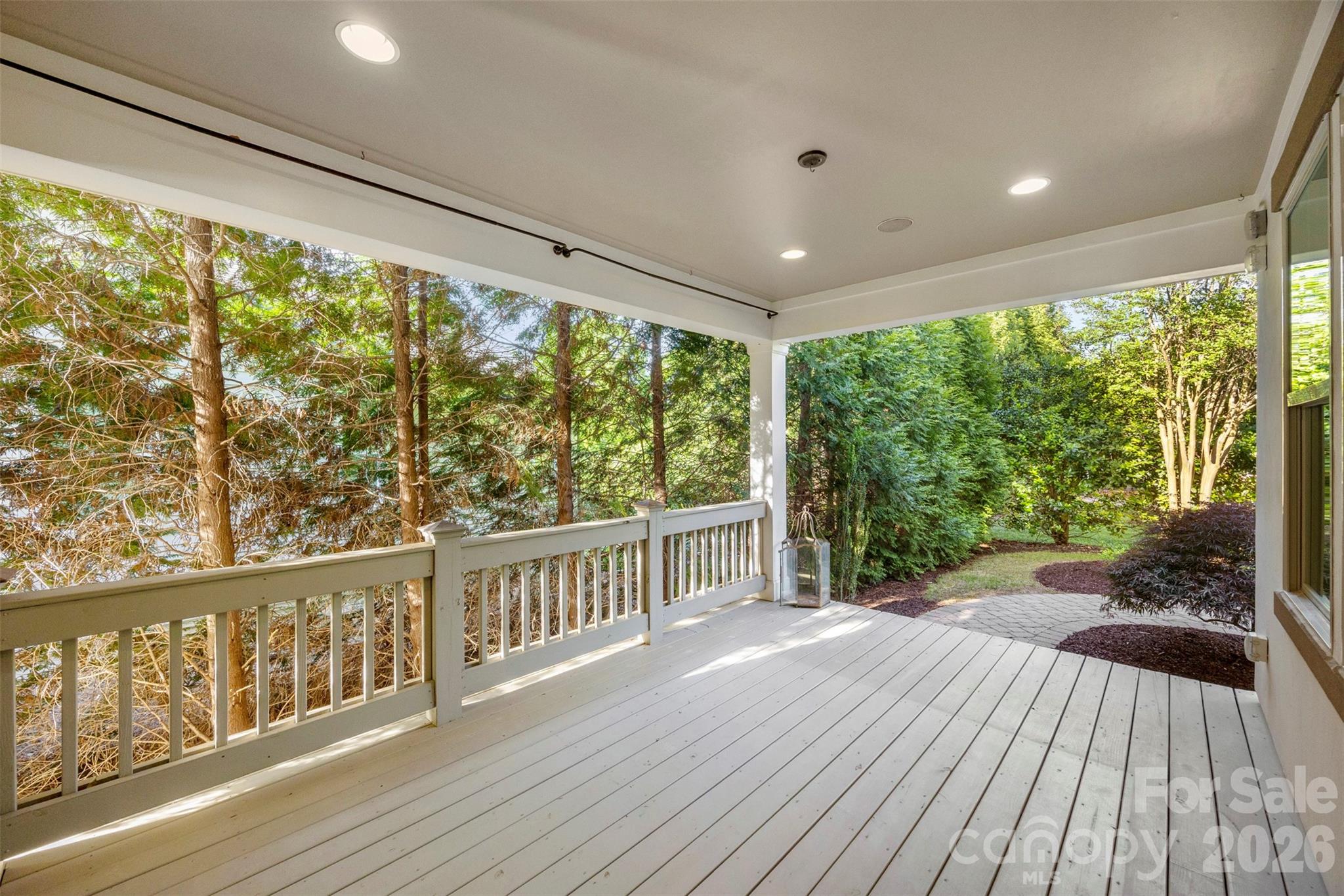 main property photo 39