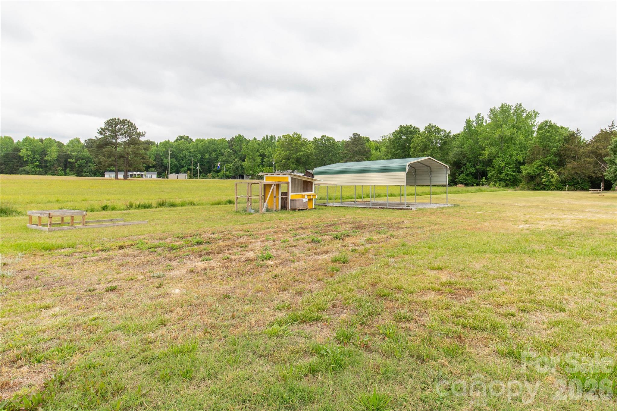 main property photo 44