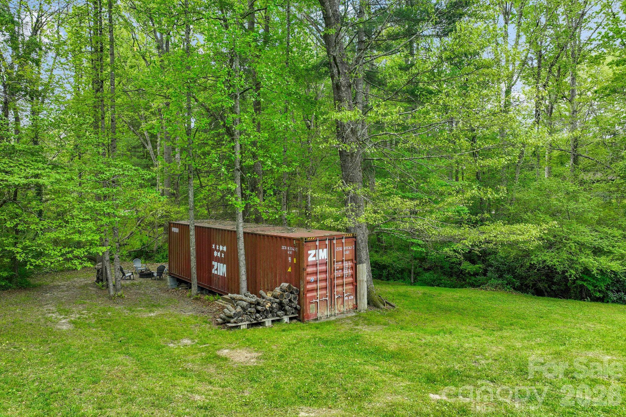 main property photo 34