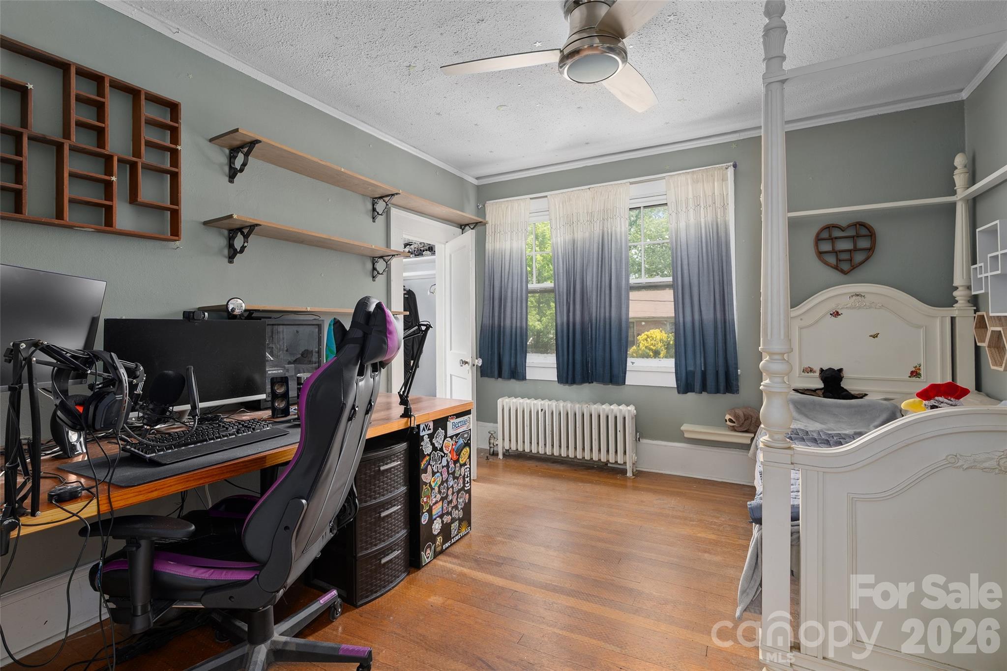 main property photo 19