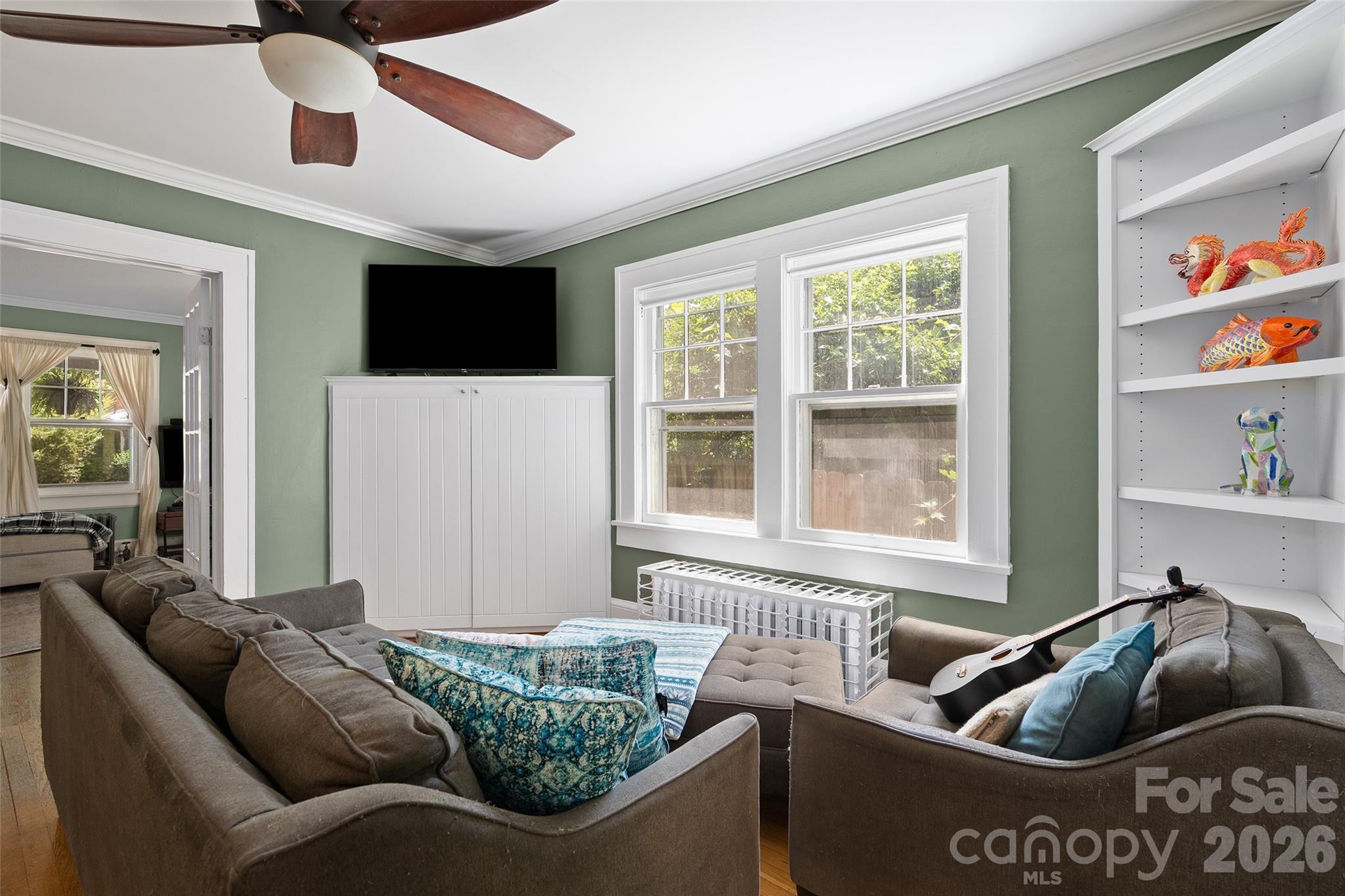 main property photo 7