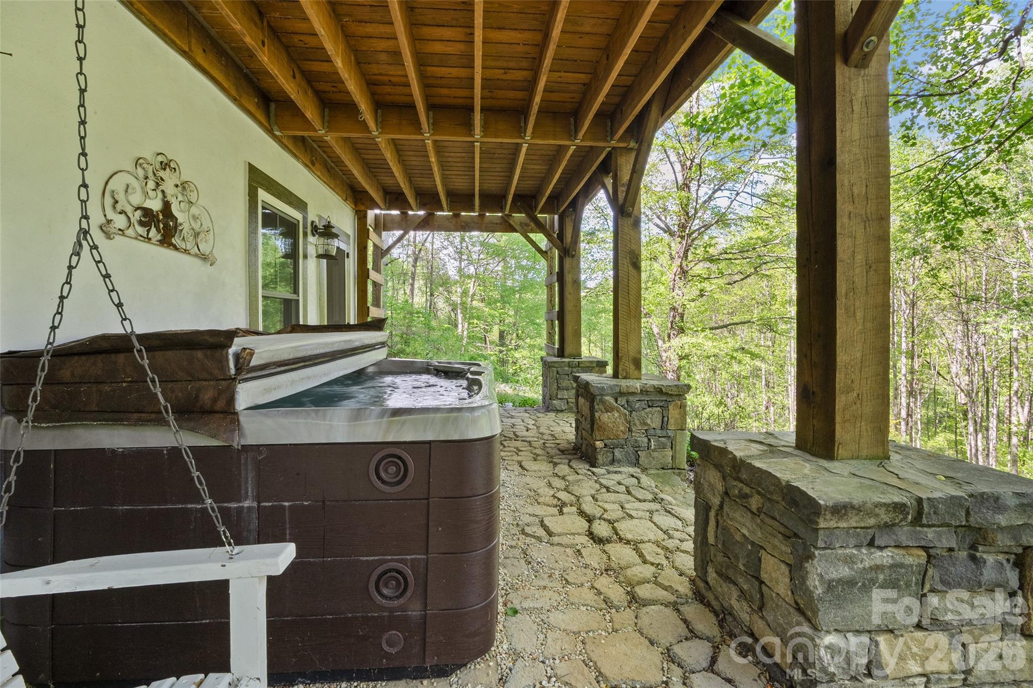 main property photo 27