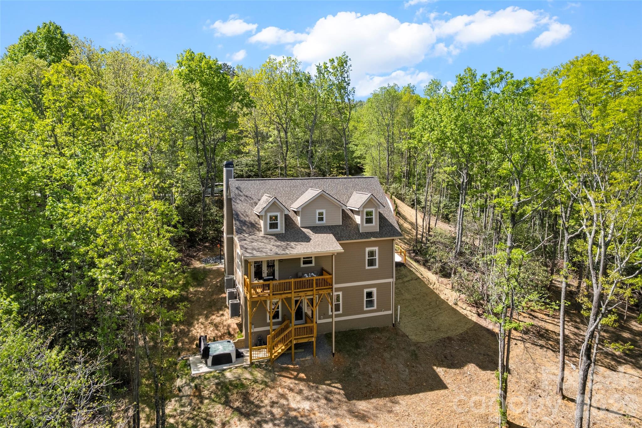 main property photo 31