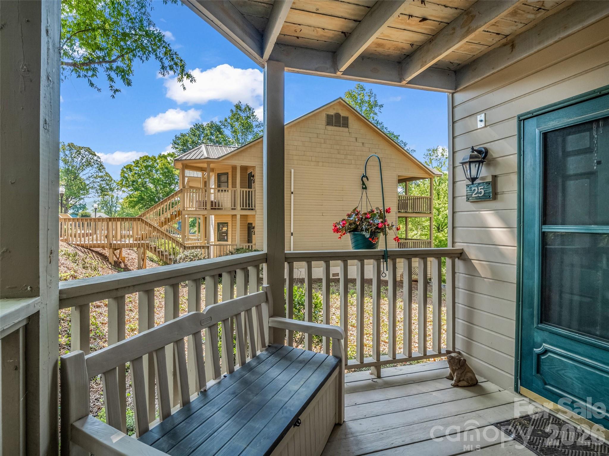 main property photo 22