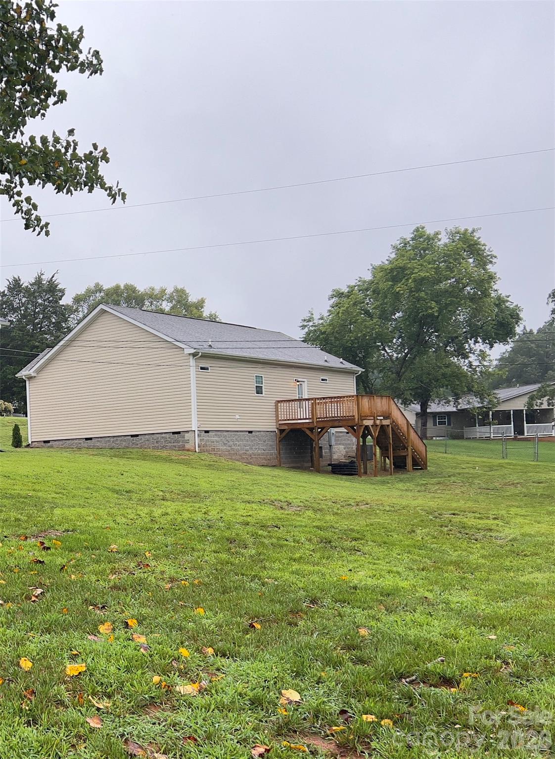 main property photo 20