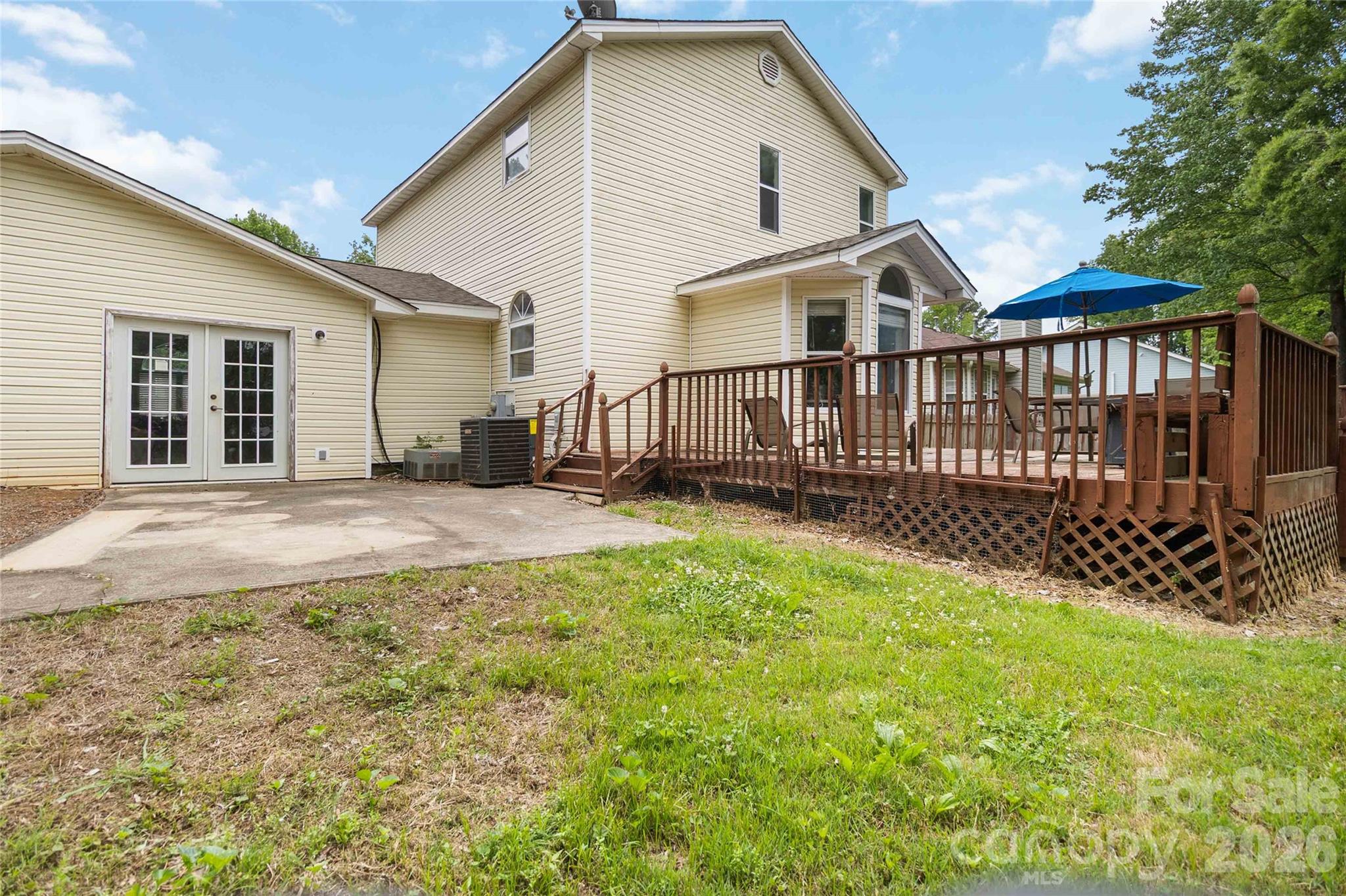 main property photo 27