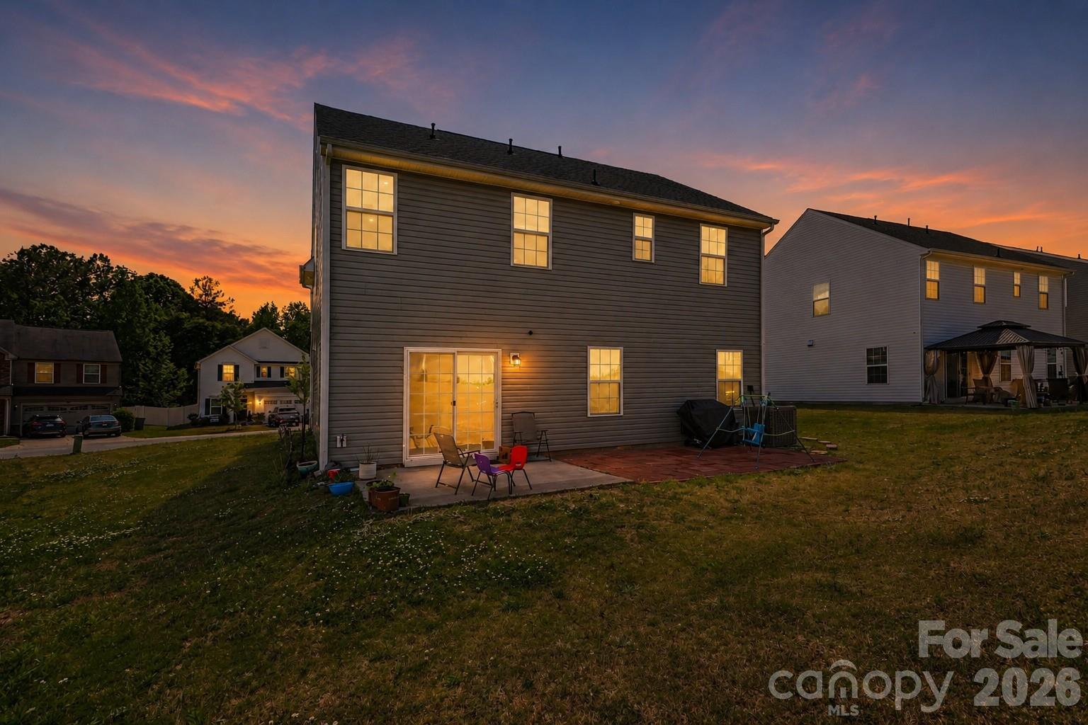main property photo 13