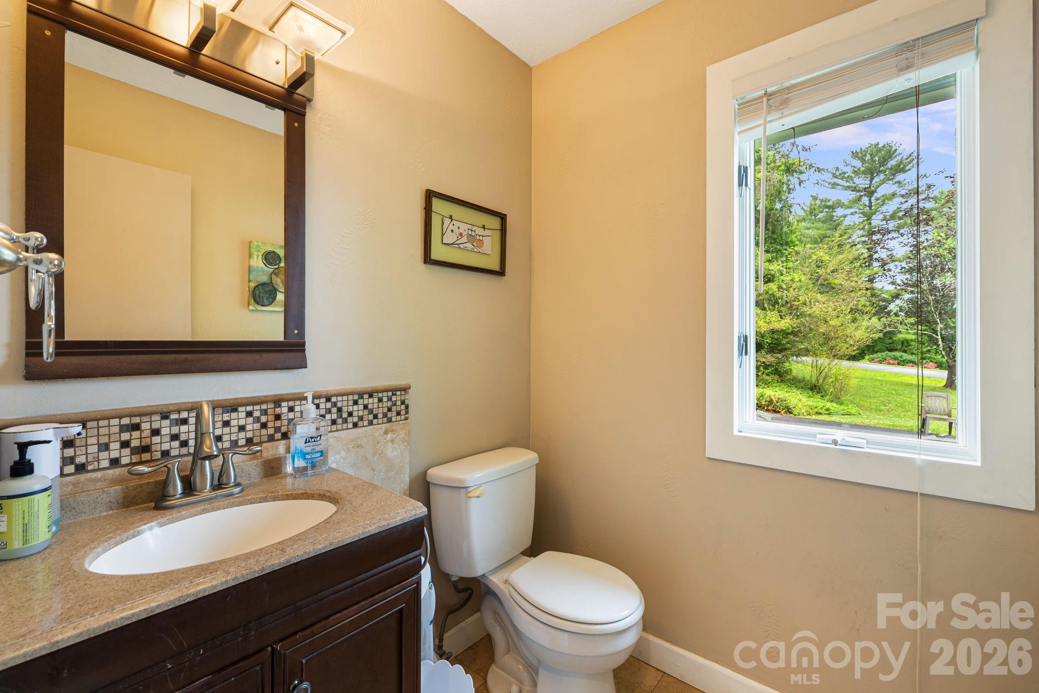 main property photo 20