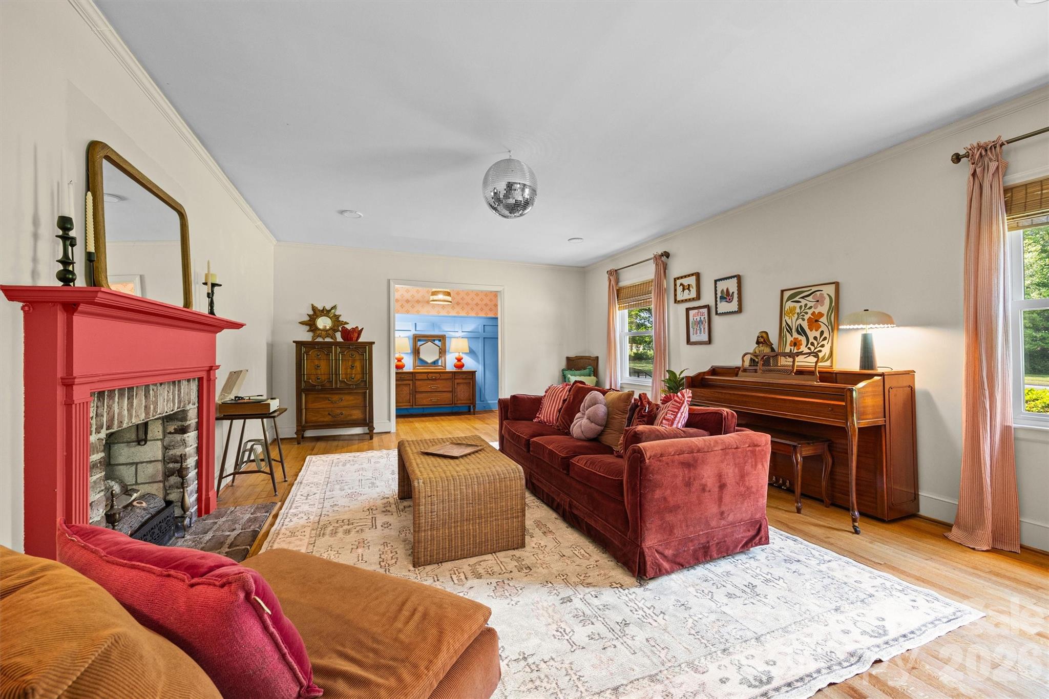 main property photo 7