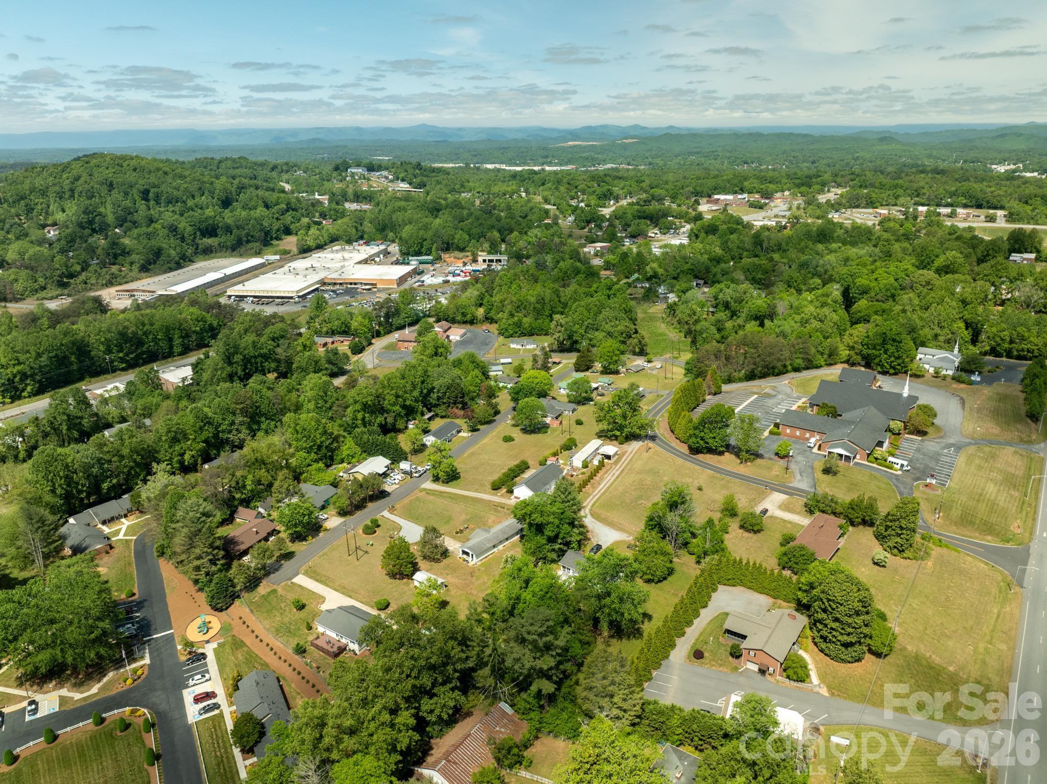 main property photo 8