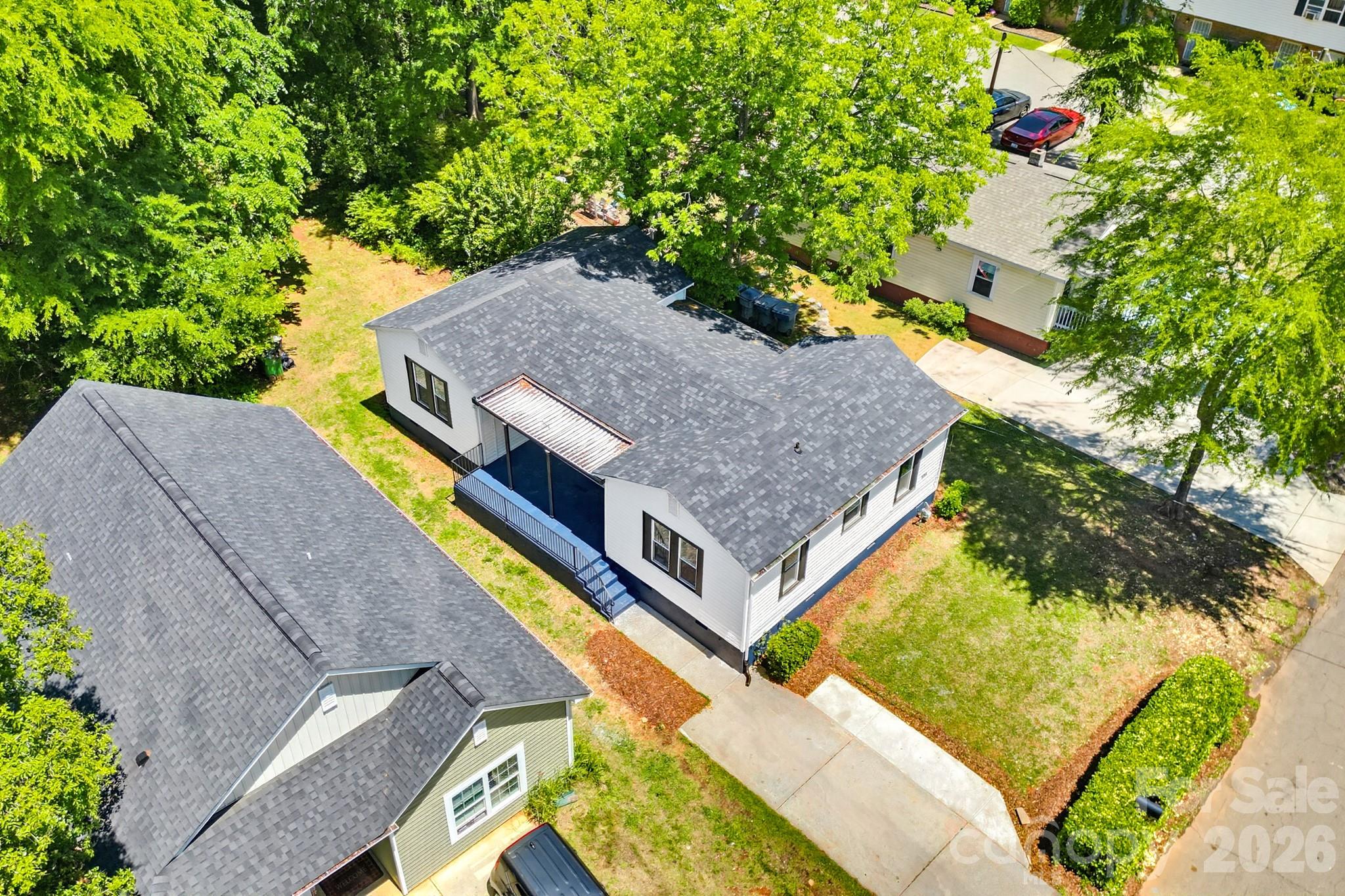 main property photo 35